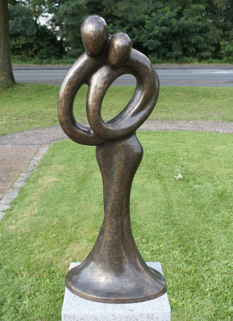 Bronzeskulpturen Skulptur Bronzefigur eines abstrakten Liebespaares