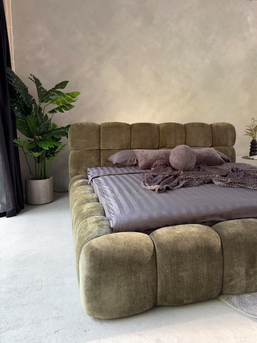 Compleo Polsterbett ELVA im Wolken-Look mit Bettkasten und hohem, weichem Kopfteil (Chenille-Stoff), 140 × 200 cm, Metallrost und Schaumstoff, Schlafkomfort – Bild 5 von 5
