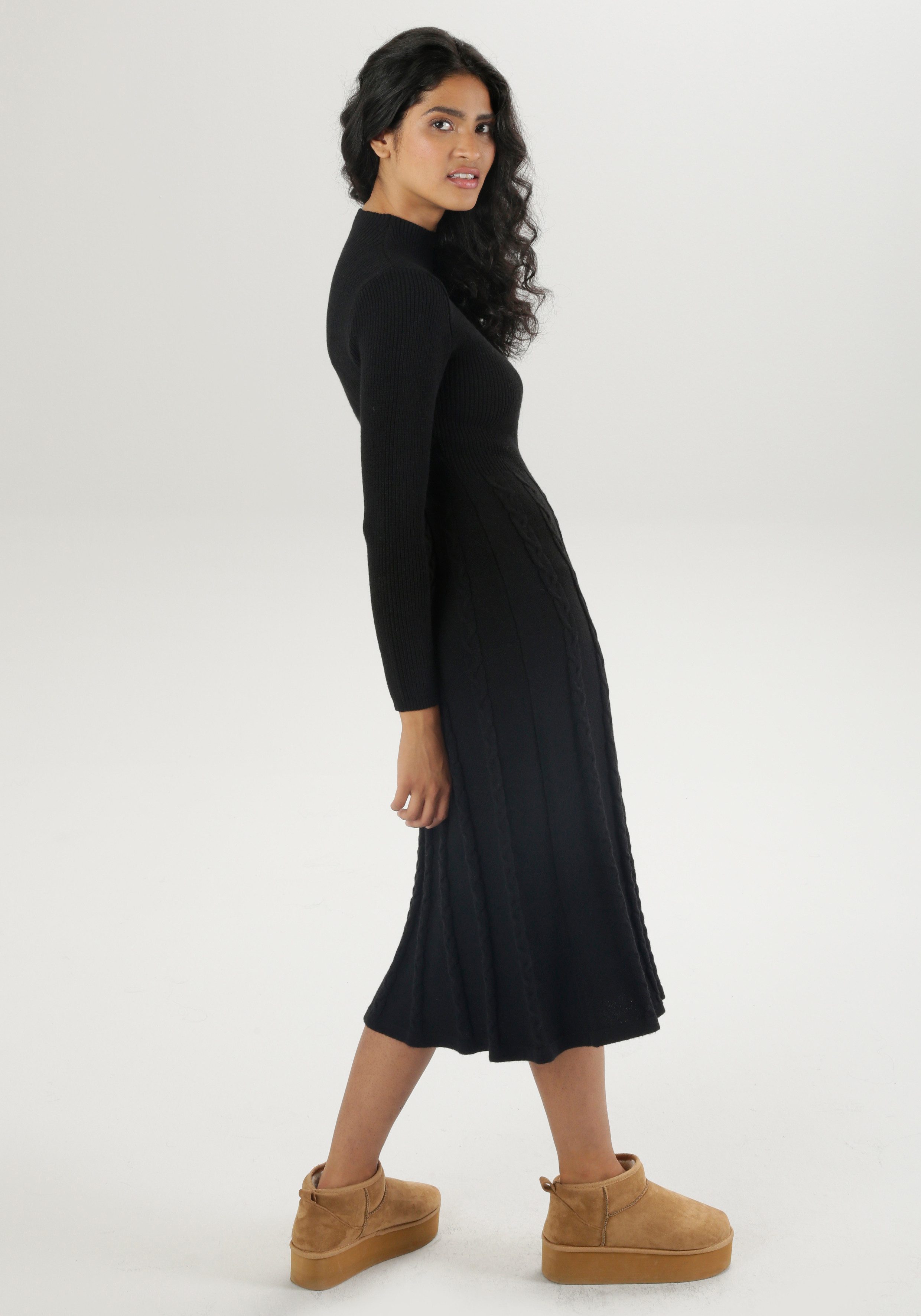 Aniston SELECTED Strickkleid mit Zopfstrickmuster günstig online kaufen