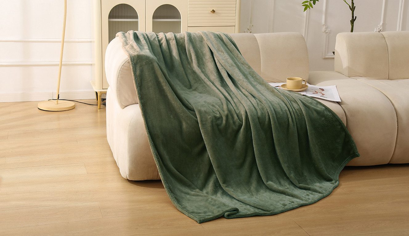 Wohndecke Tianna, OTTO home, weiche Kuscheldecke,150x200cm, leicht & kompakt, pflegeleicht, premium