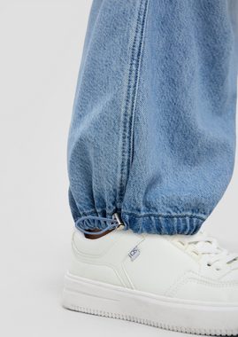 QS Stoffhose Parachute-Jeans / Mid Rise / Semi Wide Leg Durchzugkordel, Gummizug