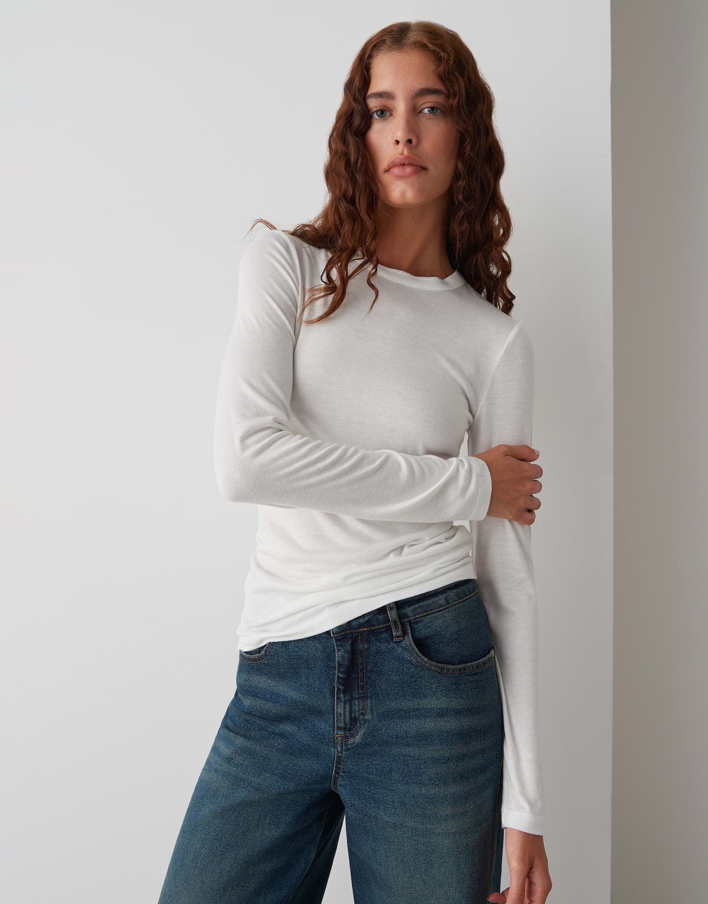 OPUS Langarmshirt SIFA aus Viskosemix figurbetont geschnitten, leichte Transparenz im hellen Farbton