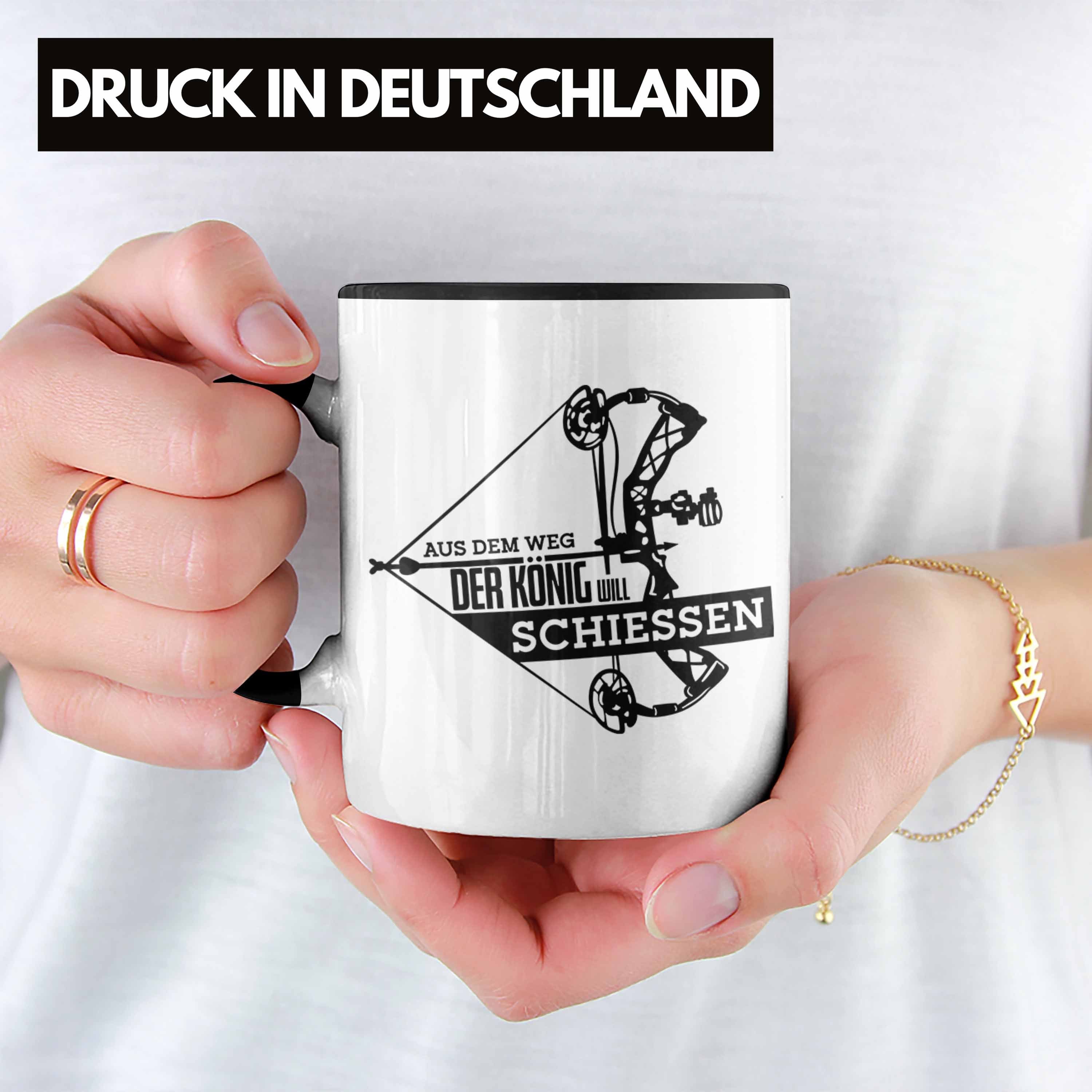 für Tasse - Bogenschießen Geschenk und B mit Bogenschütze Pfeil Tasse Schwarz Spruch Trendation