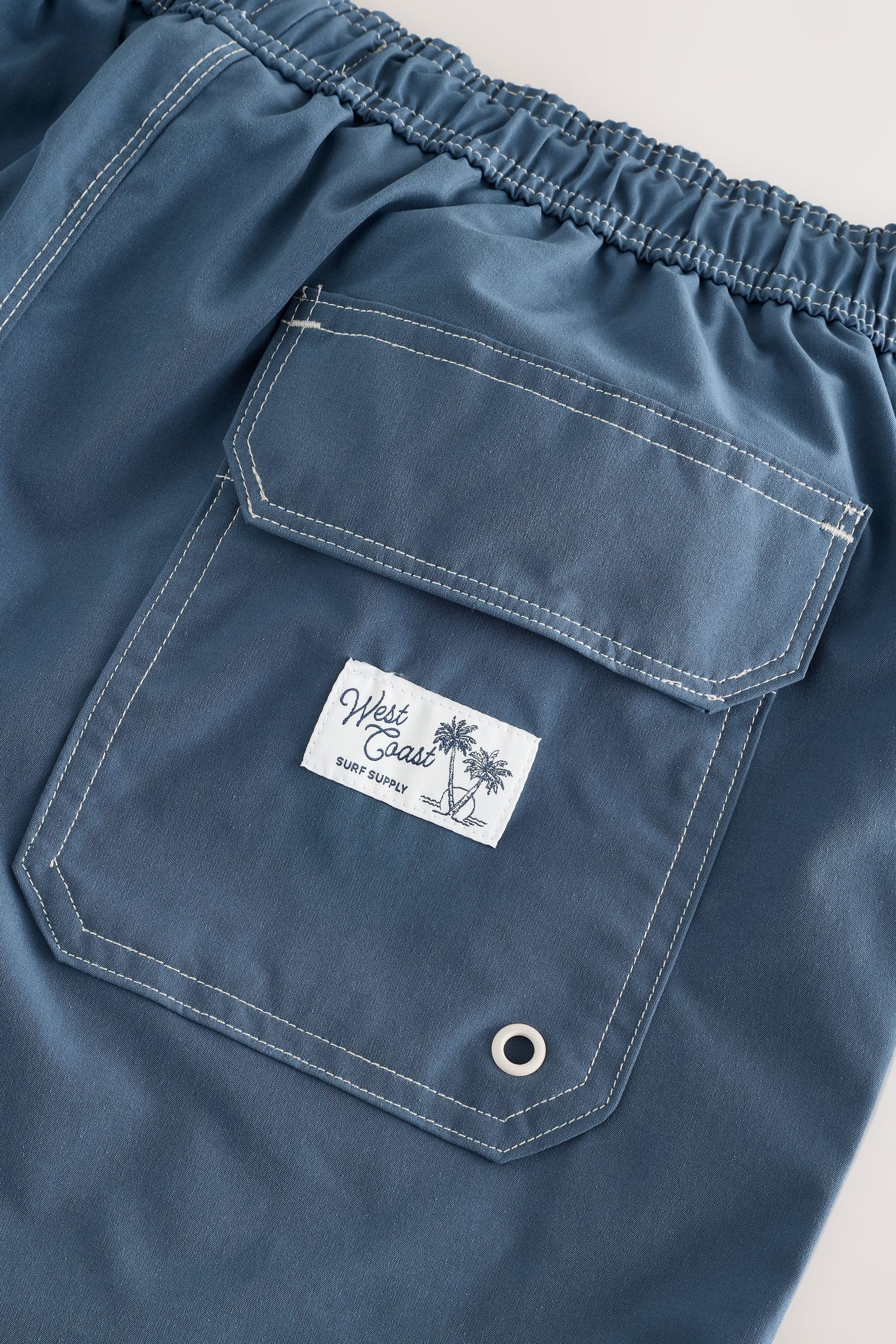 Next Badeshorts Badeshorts mit Kontrastnaht (1-St) günstig online kaufen