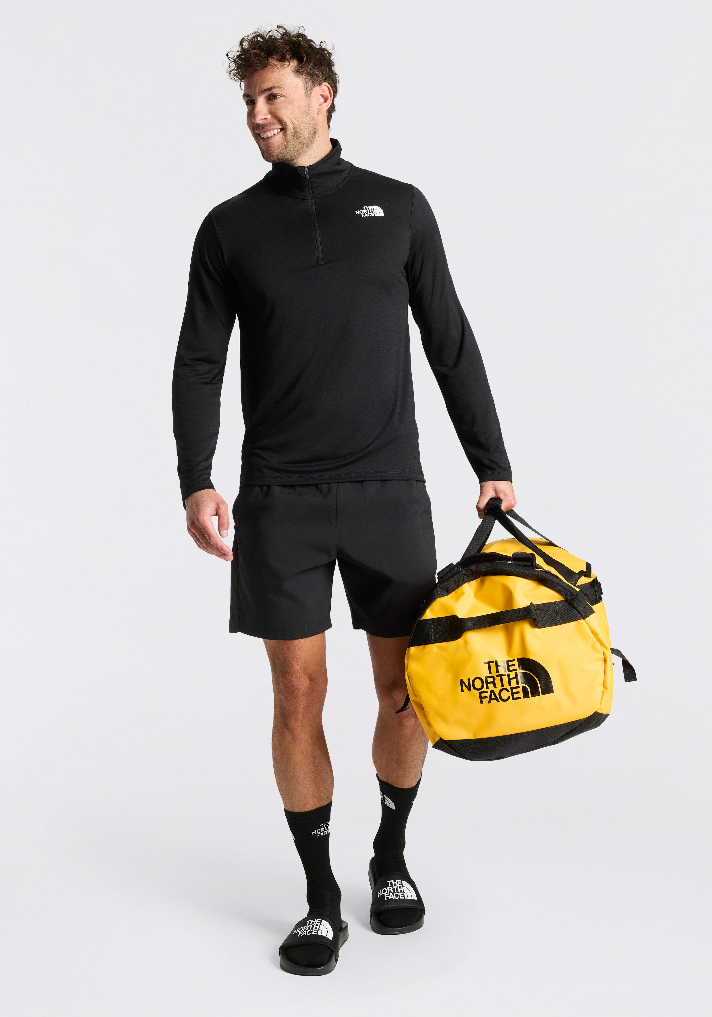 The North Face Funktionsshirt mit Stehkragen, mit Reißverschluss, pflegeleicht