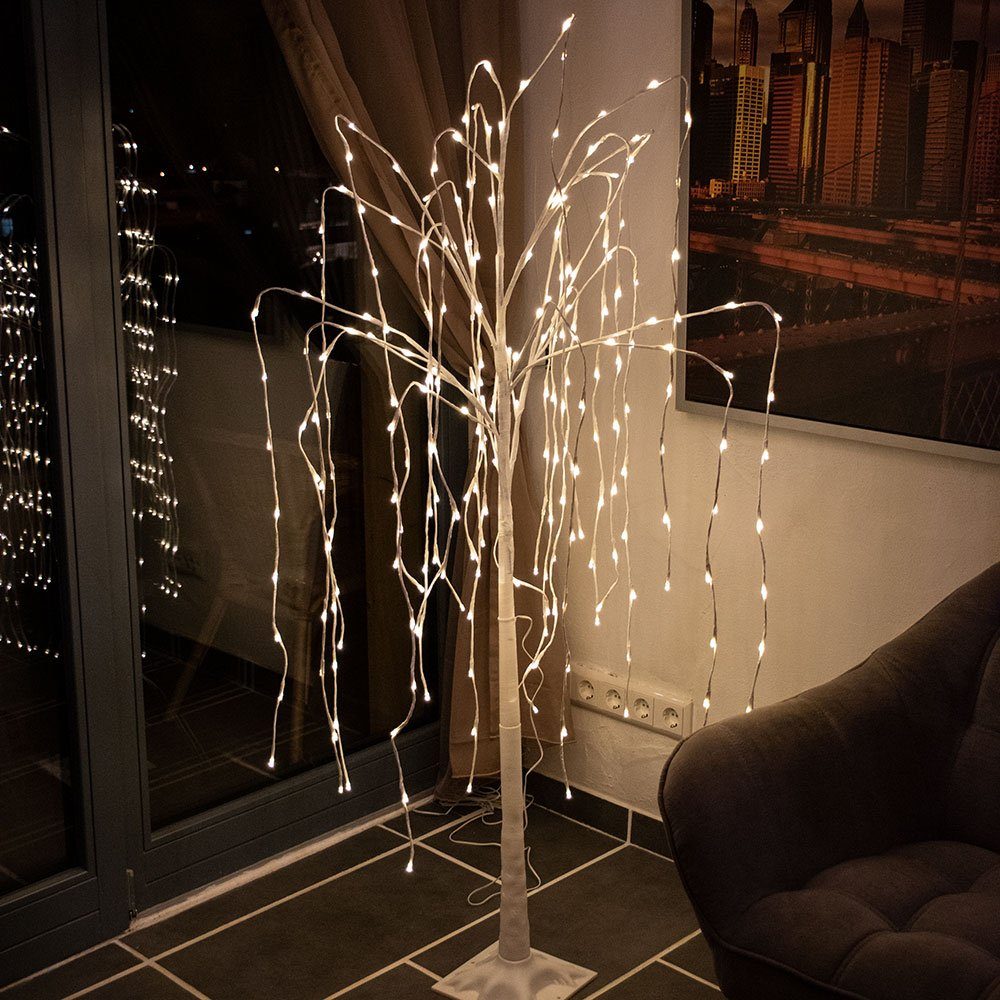 Lunartec LED Baum Outdoor: LED-Deko-Baum mit 200 beleuchteten Knospen, 150  cm, drinnen & draußen (LED-Baum Outdoor groß, Baum beleuchtet Outdoor