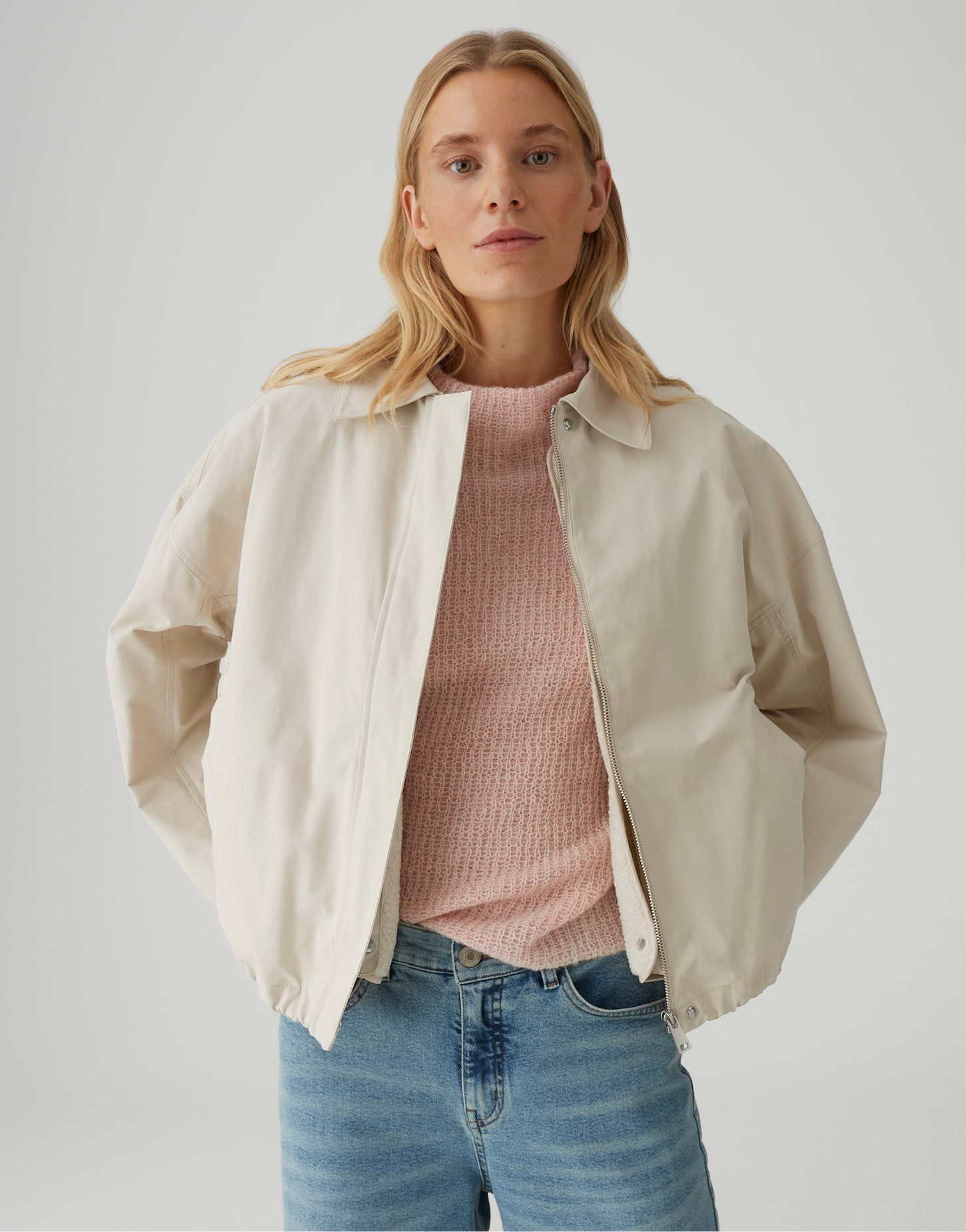 OPUS Kurzjacke HADSON mit abknöpfbarer Teddyweste HADSON Regular Lockere Passform, ovaler Schnitt, überschnittene Schulter, Langarm