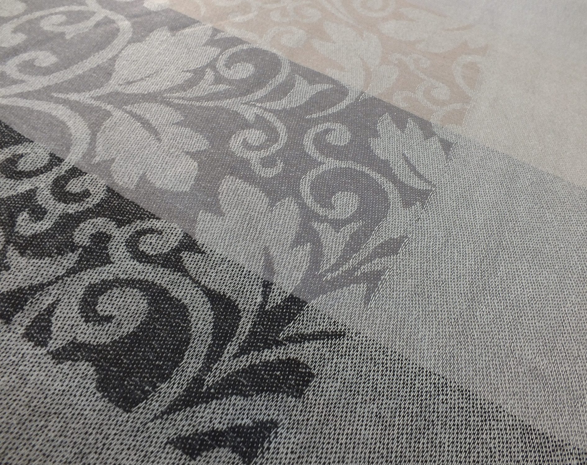 chic4home Schal Dreamy Flair, (1-St. 1-teilig), Damen Schal Stola eleganter Longschal florale Motive