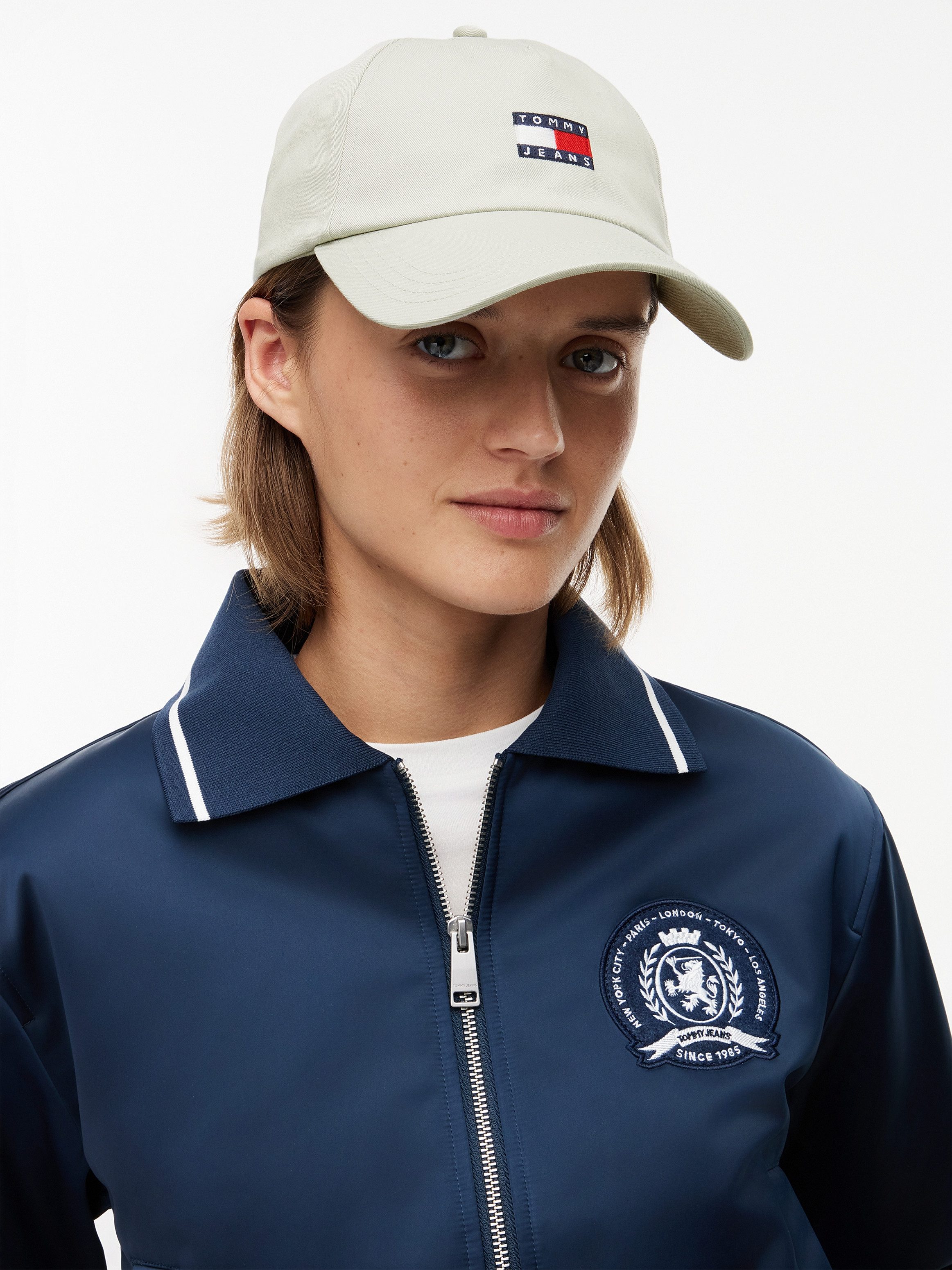 Tommy Jeans Baseball Cap TJW HERITAGE CORE 5 PANEL CAP Logoprägung, Klemmverschluss UNISEX