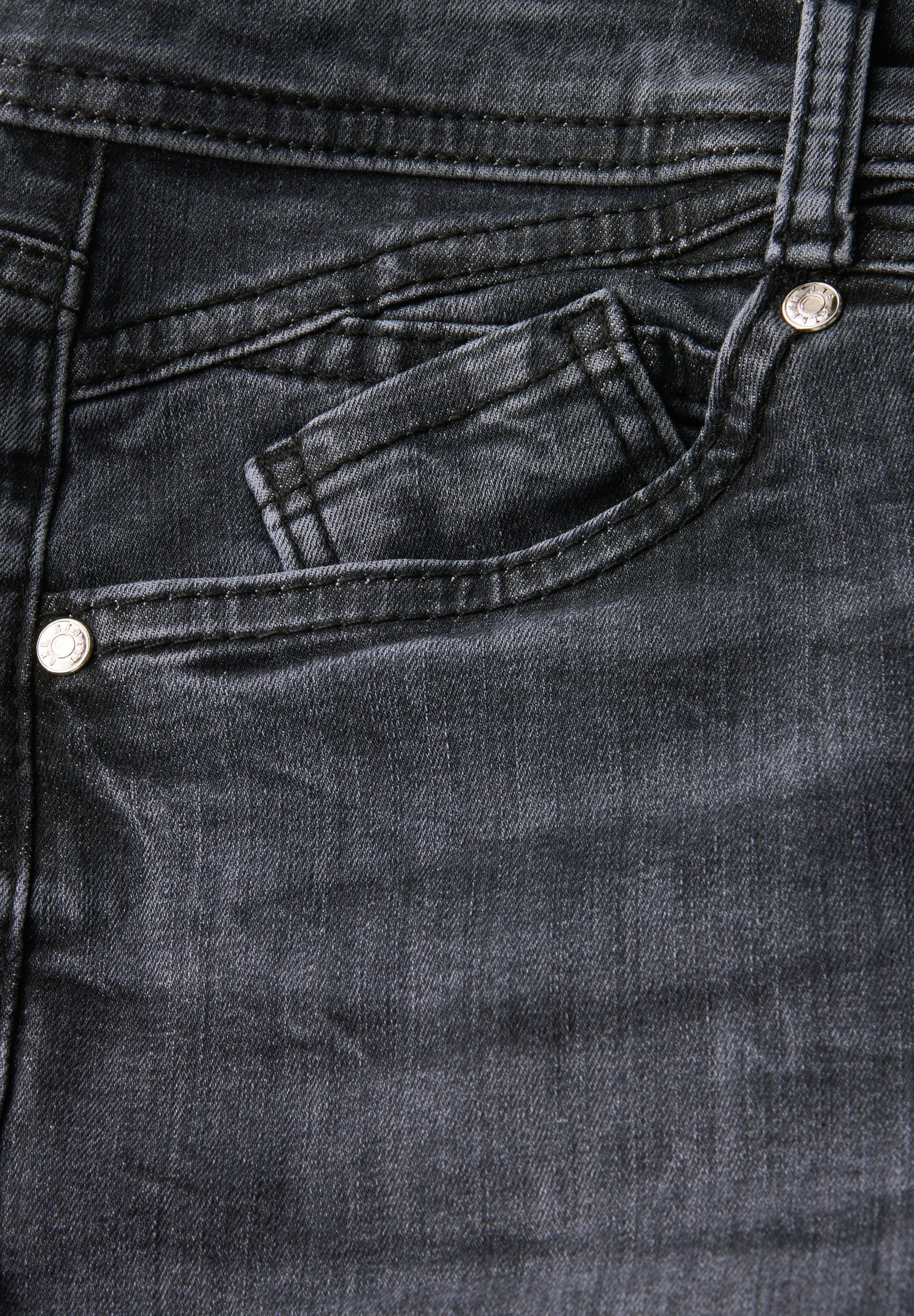 STREET ONE Regular-fit-Jeans Style Jane im Five-Pocket Style