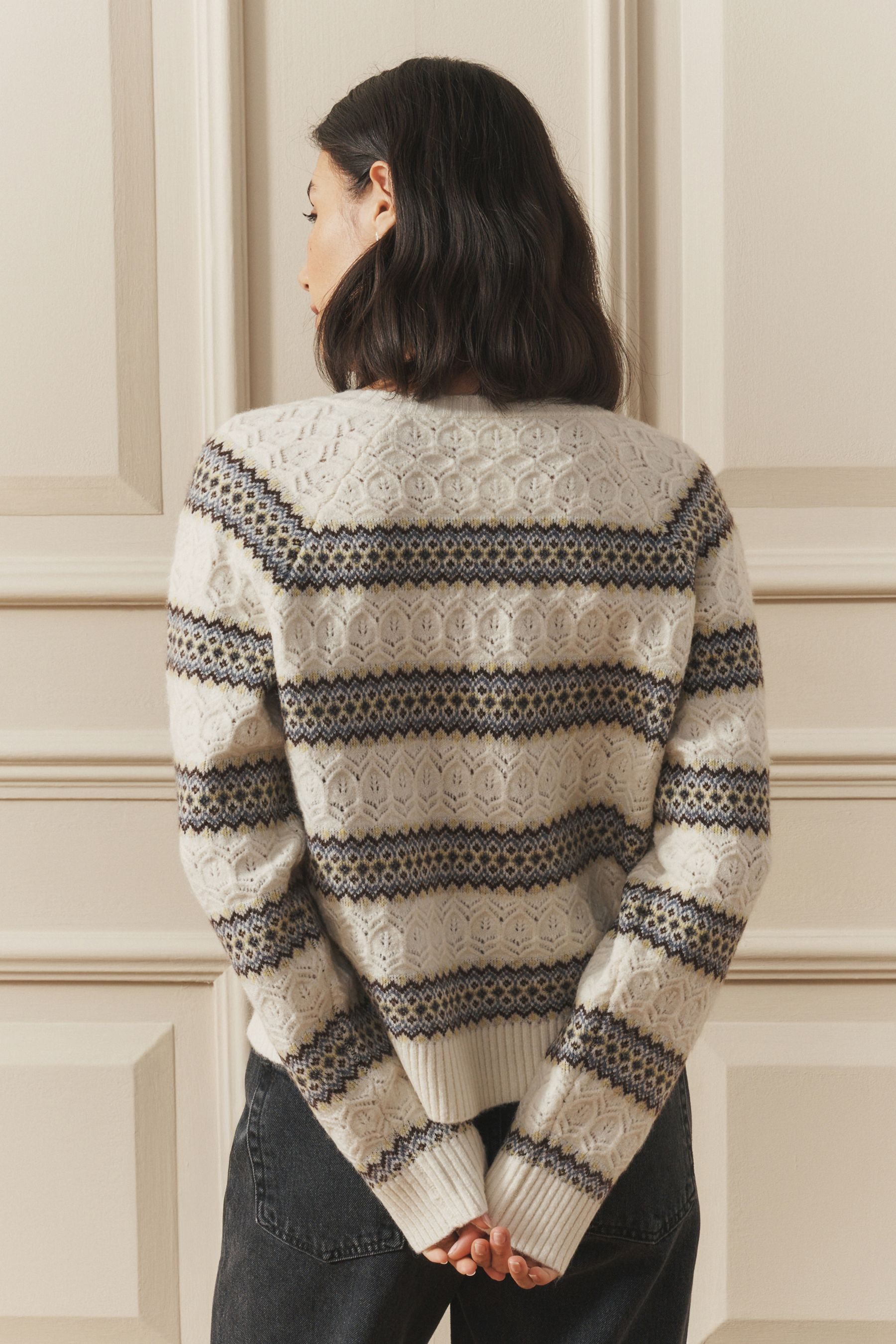 LAURA ASHLEY Strickjacke Laura Ashley Strickjacke mit Zopfmuster (1-tlg)