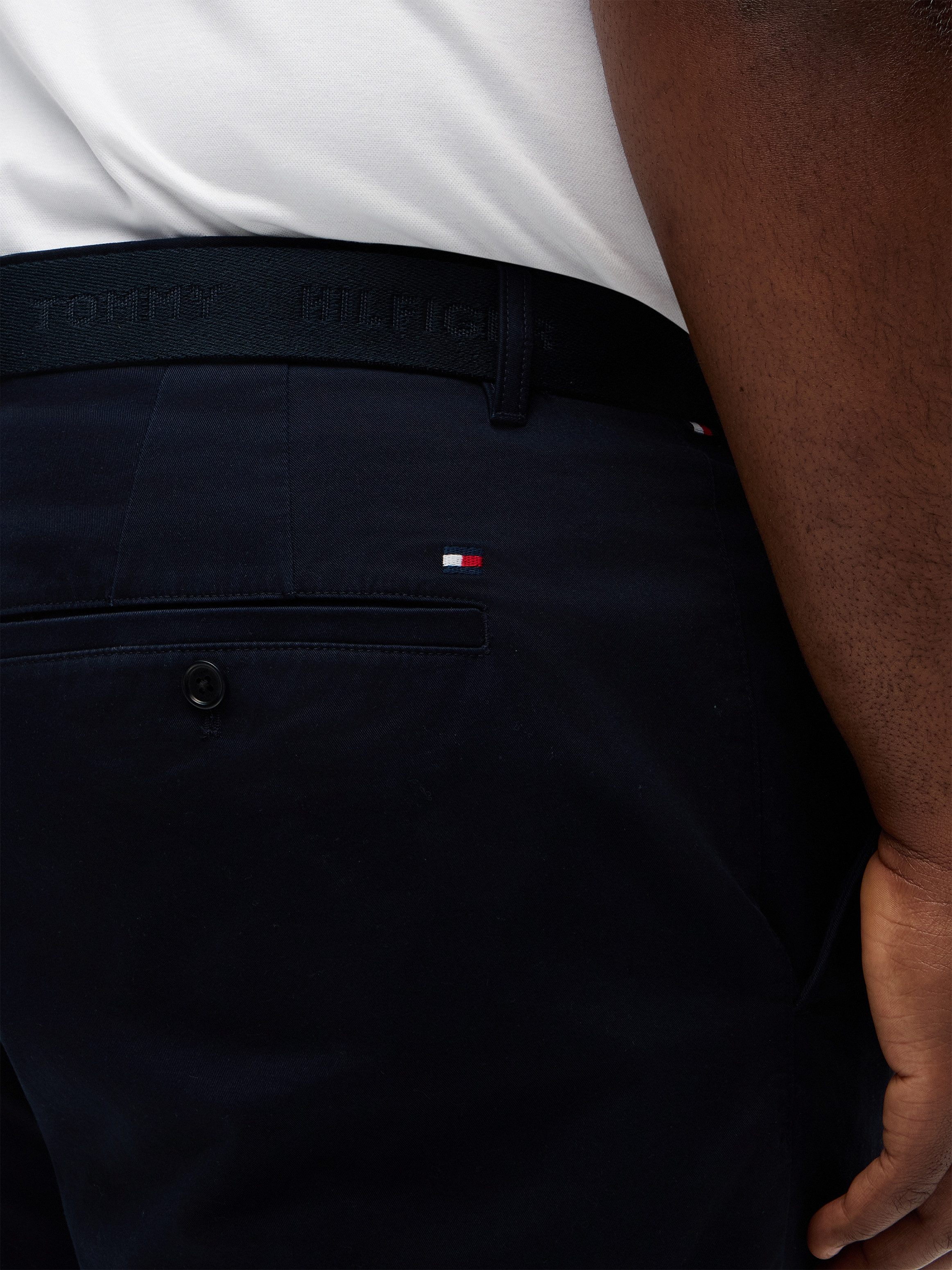 Tommy Hilfiger Big & Tall Chinoshorts BT-DENTON 9.5 ESS TWILL-B Twill, slim fit, Große Größen