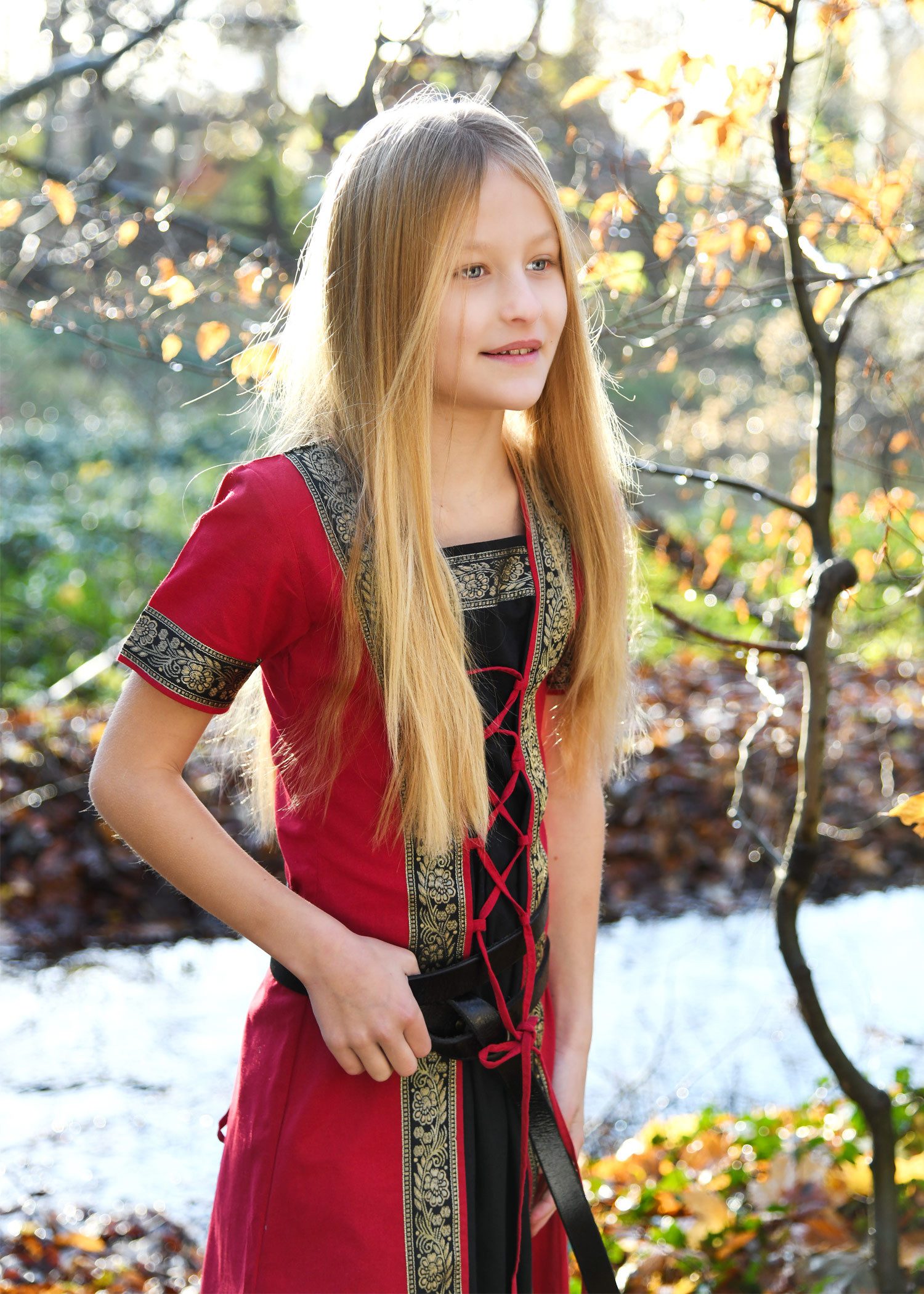Battle Merchant Burgfräulein-Kostüm Kinder Fantasy-Mittelalterkleid rot-schwarz "Eleanor"