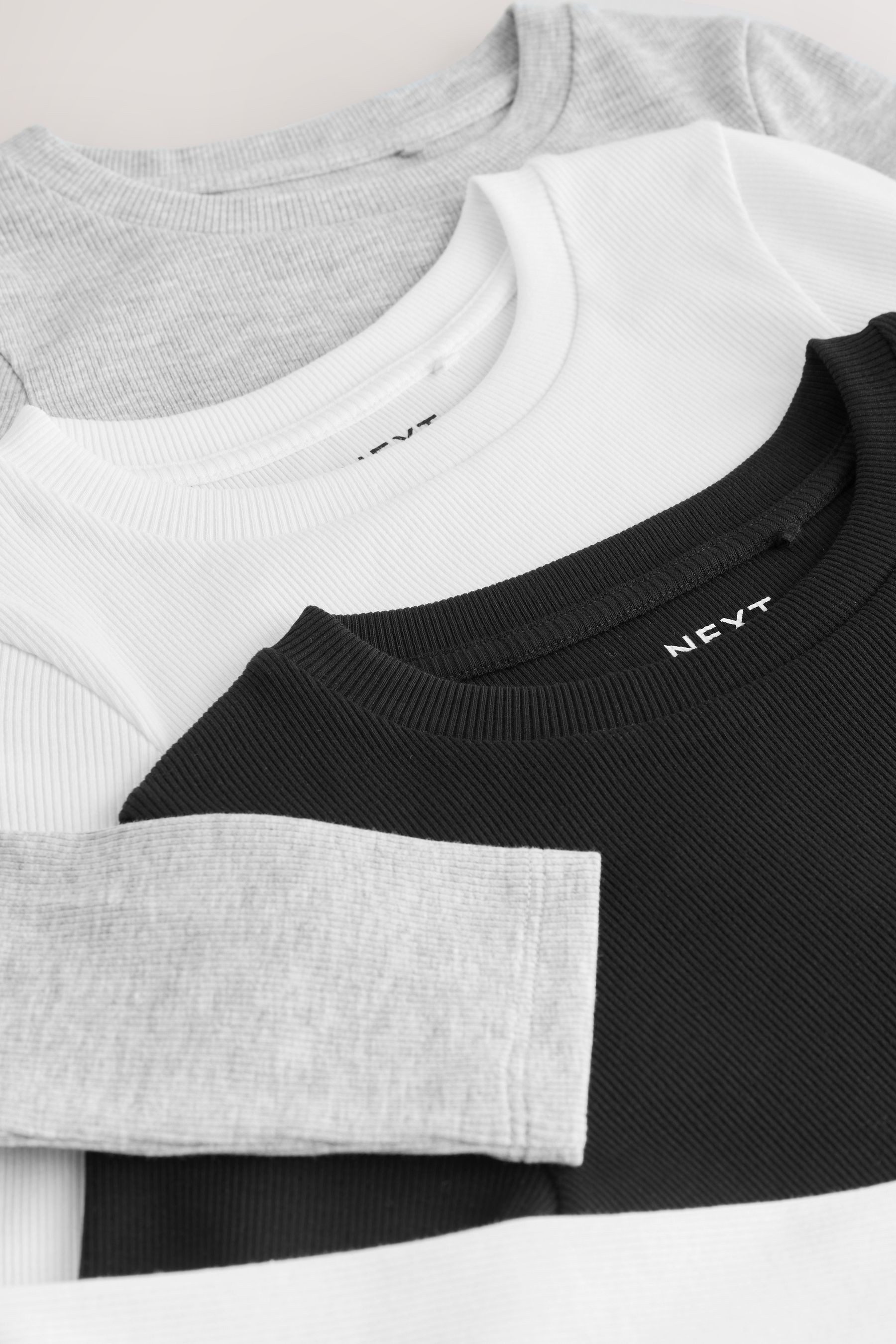 Next Langarmshirt 3er-Pack gerippte Langarmoberteile (3-tlg)