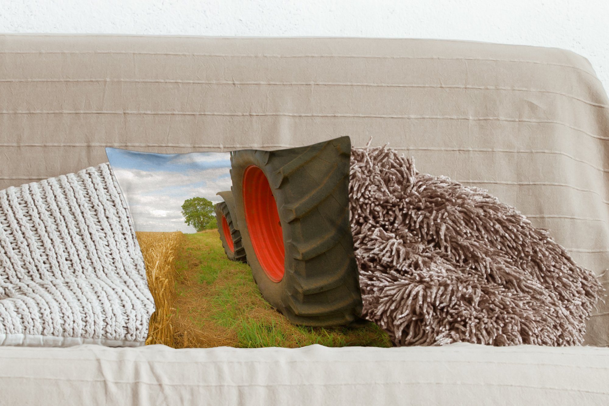 Dekokissen Räder Sofakissen Traktor Weizen, MuchoWow Schlafzimmer, - für Zierkissen - Deko, Füllung Wohzimmer, mit