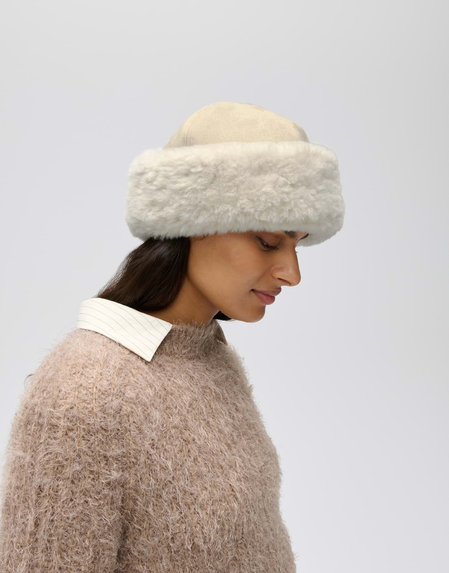 OPUS Fischerhut Acoco hat aus Velourslederimitat Weicher Bucket Hat in Veloursoptik mit Teddy-Plüsch – Bild 2 von 5
