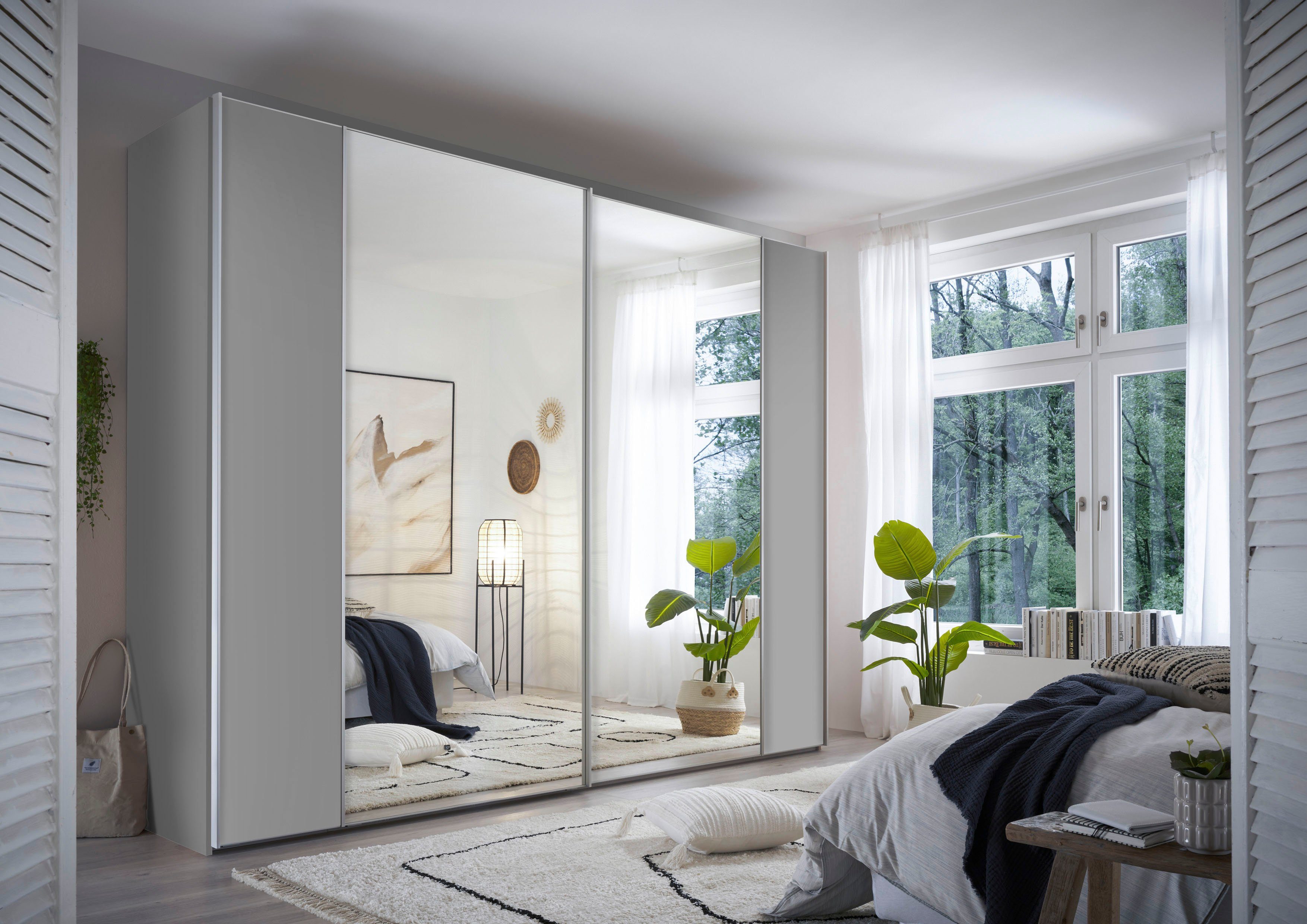 STAUD Schwebetürenschrank Sonett 120, Made in Germany mit vier verschiedenen Ausstattungsvarianten