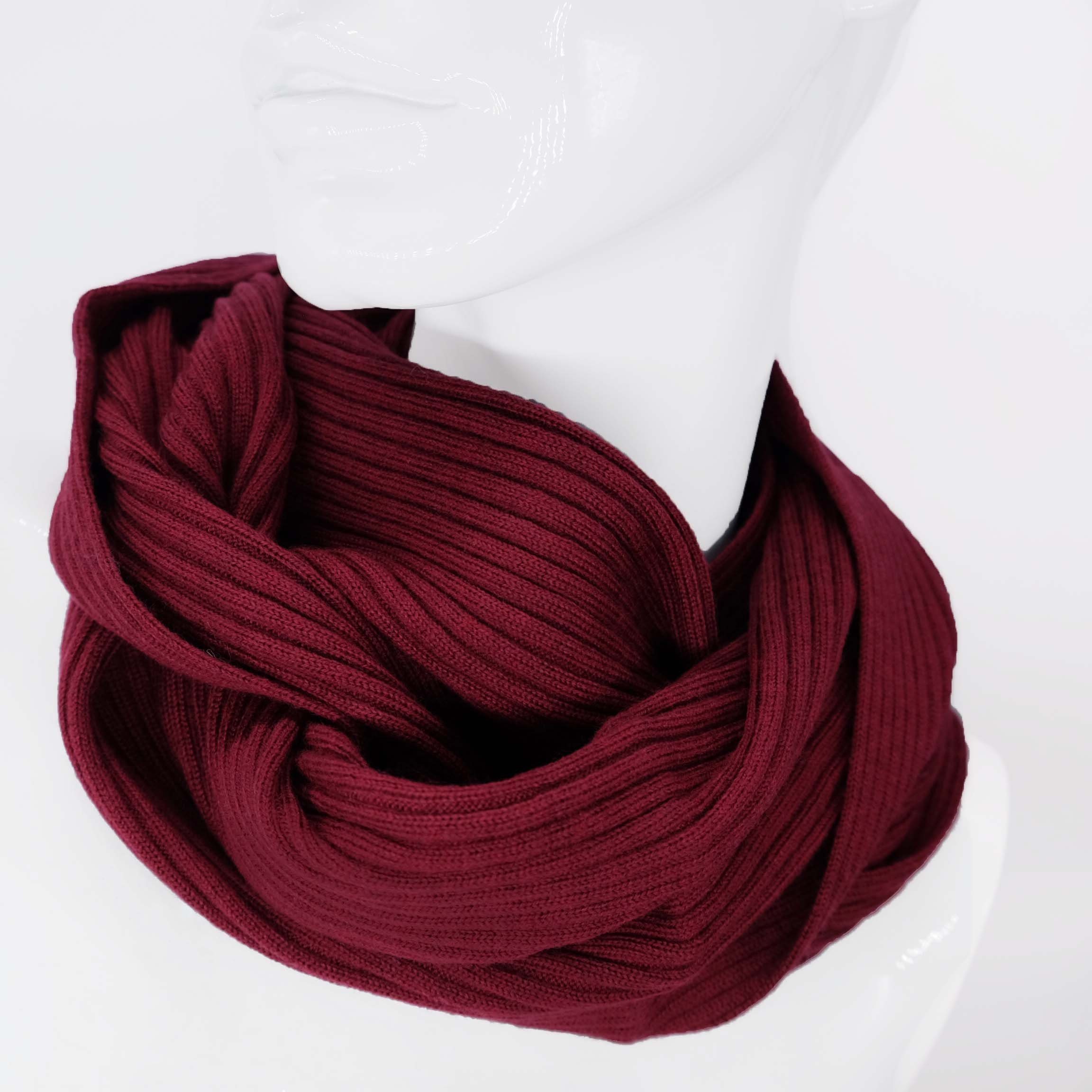 BEAZZ Loop Schlauchschal Loop Damen Herren 100% WOLLE Merino dunkles merlot-rot, Feinstrick, warm und weich