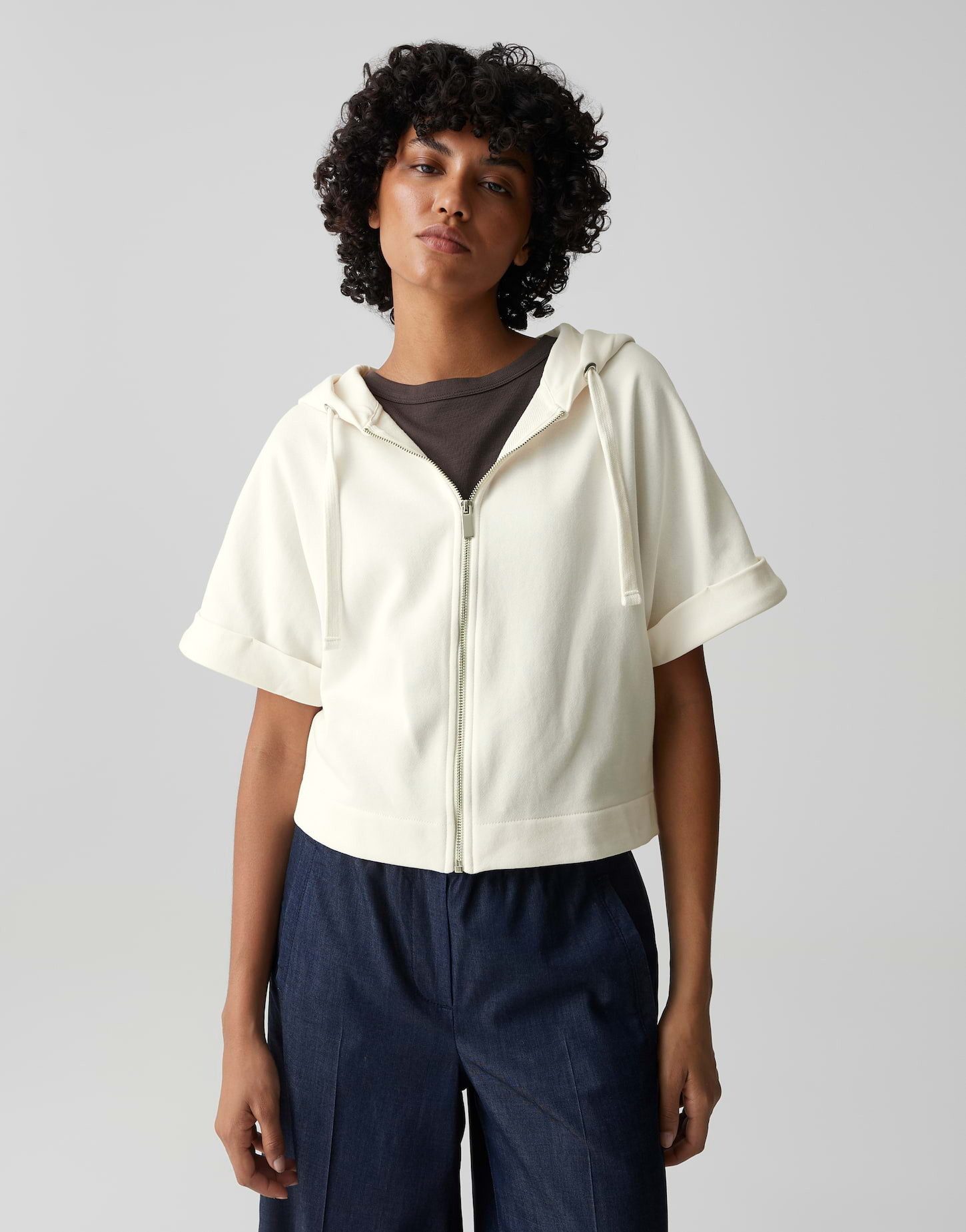 OPUS Kapuzenpullover Godenna mit Kurzarm und mattem Glanz