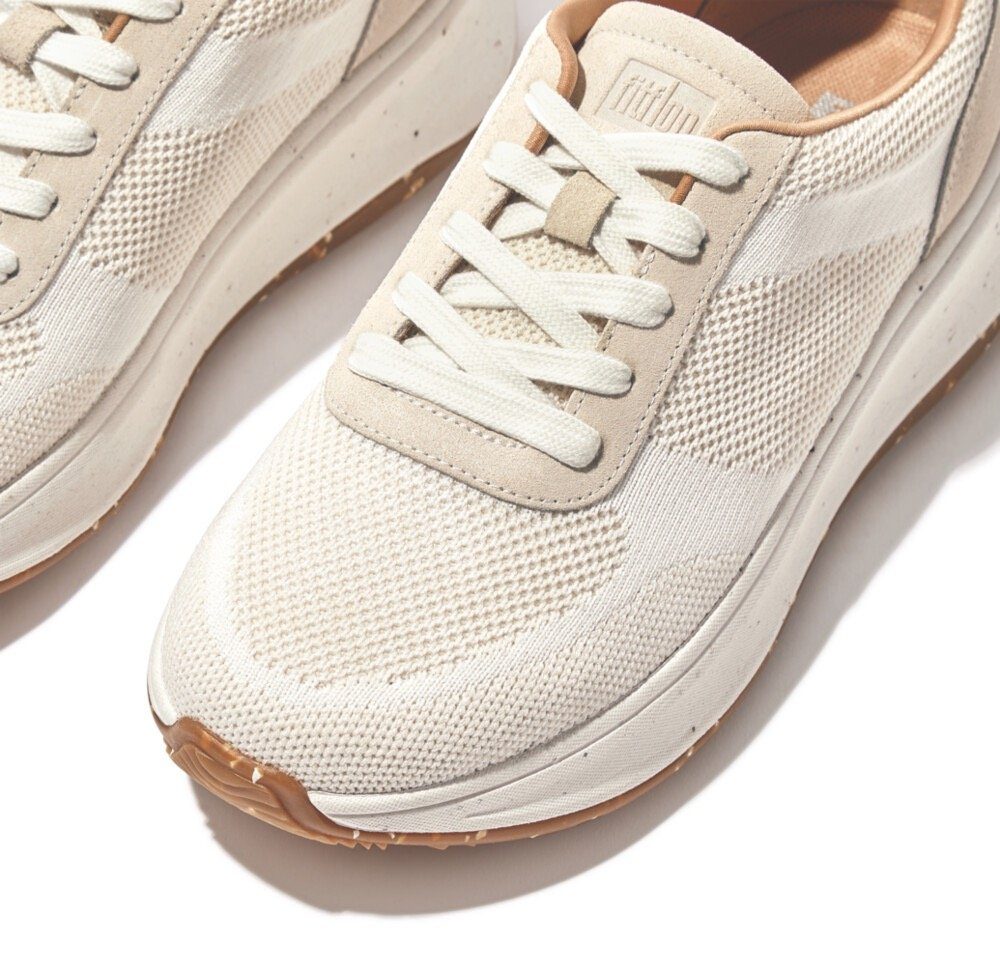 der Spitze Laufsohle an weiß-beige mit e01 F-MODE Fitflop hochgezogener Sneaker