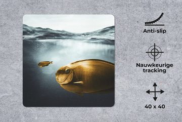 MuchoWow Gaming Mauspad Meer - Fisch - Gold (1-St), Mousepad mit Rutschfester Unterseite, Gaming, 40x40 cm, XXL, Großes