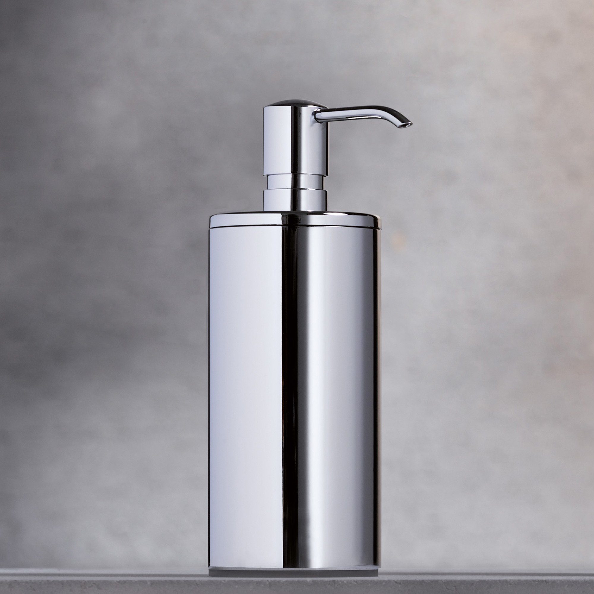 Keuco Seifenspender Plan, (Vormontiert), 250 ml, Metall verchromt, Made in Germany, nachfüllbar, Standmodell