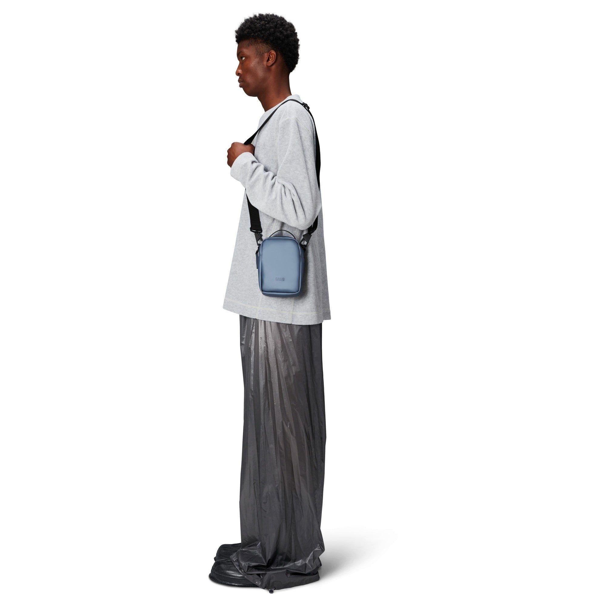 Rains Umhängetasche Reporter Box Bag - Umhängetasche 17 cm (bay)