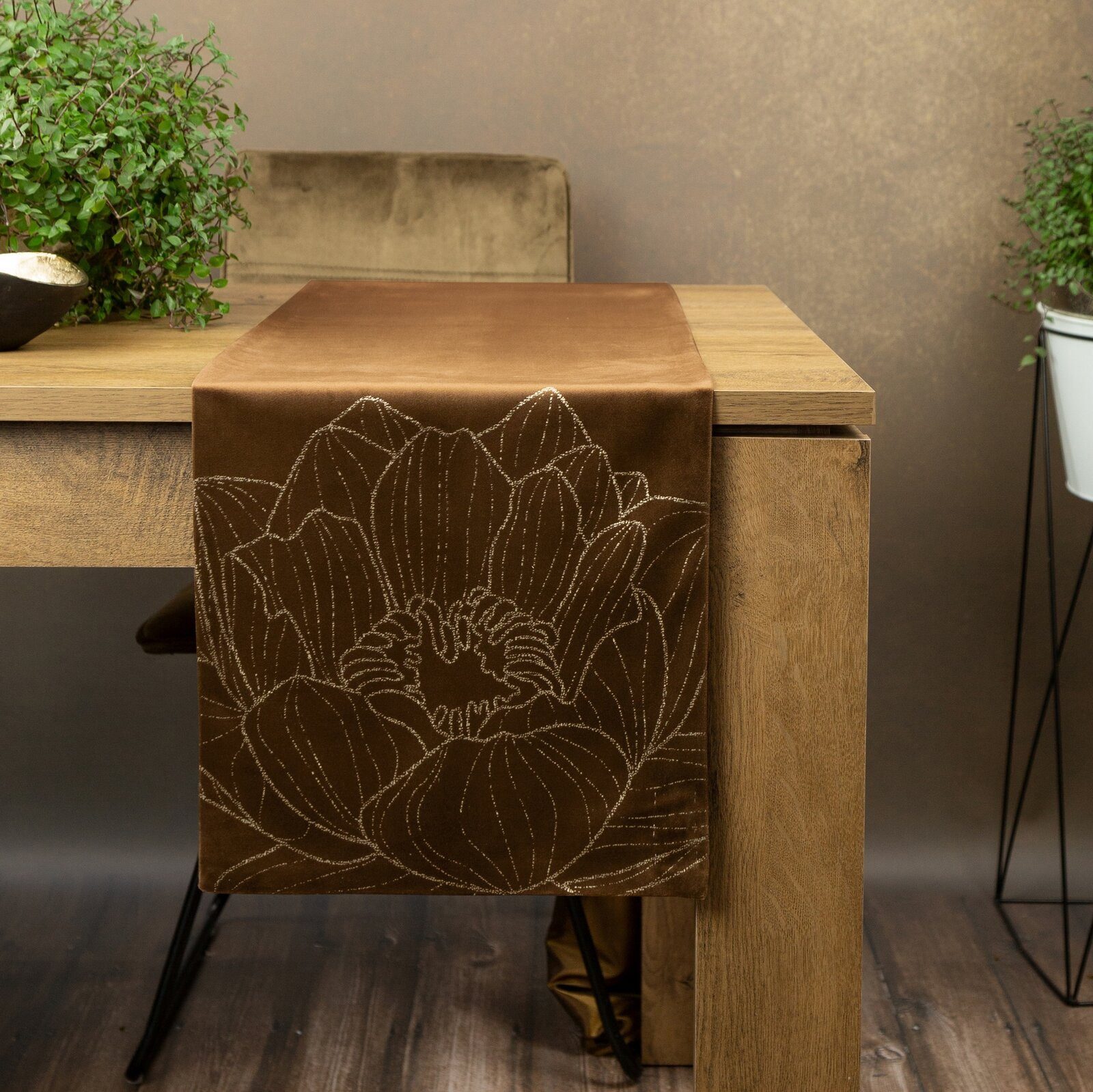 Eurofirany Tischdecke BLINK, Tischläufer, Samt, Velvet, günstig online kaufen