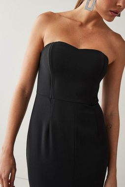 Next Tüllkleid Trägerloses, figurbetontes Kleid (1-tlg)