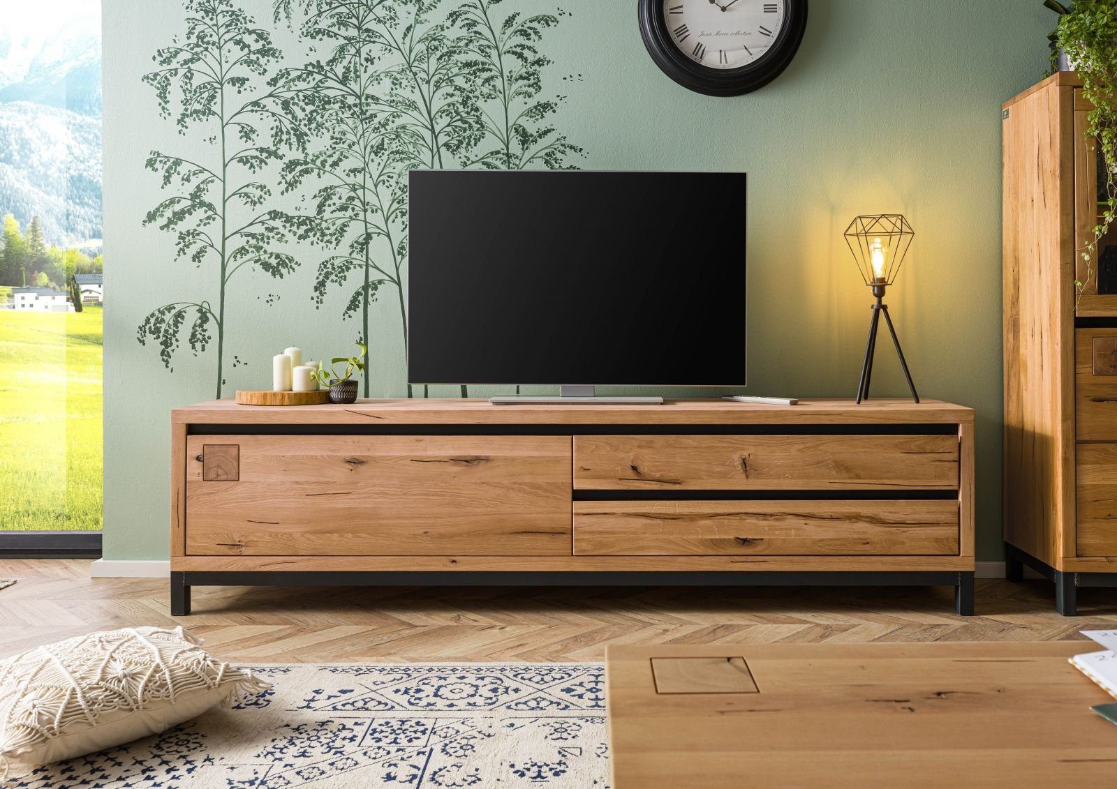 Massivmoebel24 TV-Board VILLANDERS (Massivholz), TV-Board Wildeiche 220x40x56 natur geölt VILLANDERS #154
