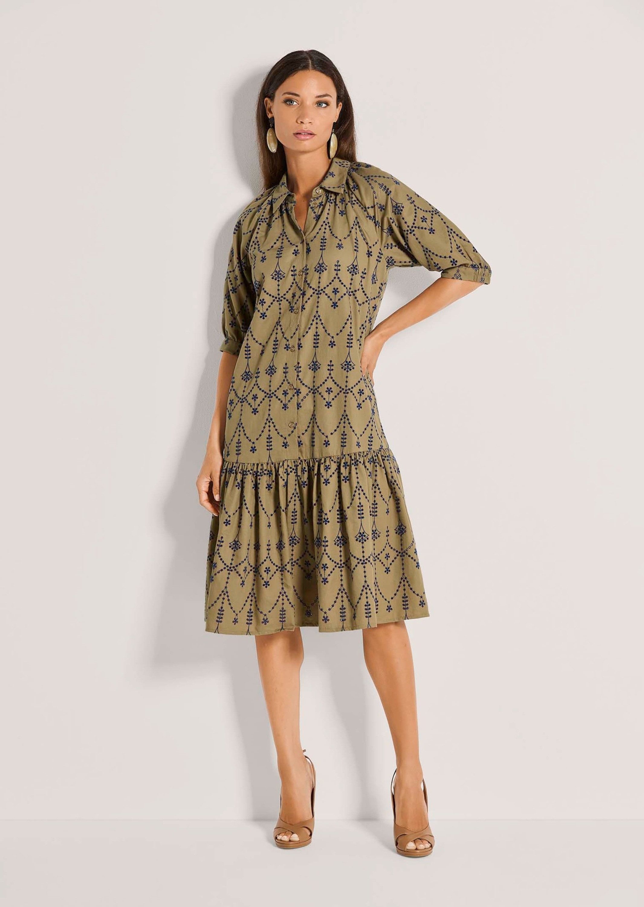 MADELEINE Midikleid Sommerliches Midikleid mit Volant Baumwollkleid mit Hemdkragen, Knopfleiste, Knielänge und Halbarm