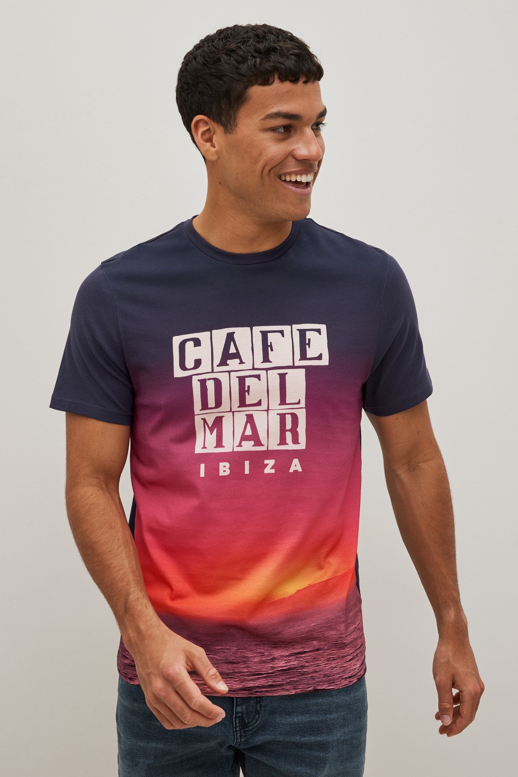 Next T-Shirt Cafe Del Mar Ibiza lizensiertes T-Shirt mit Print (1-tlg) Orange Cafe Del Mar