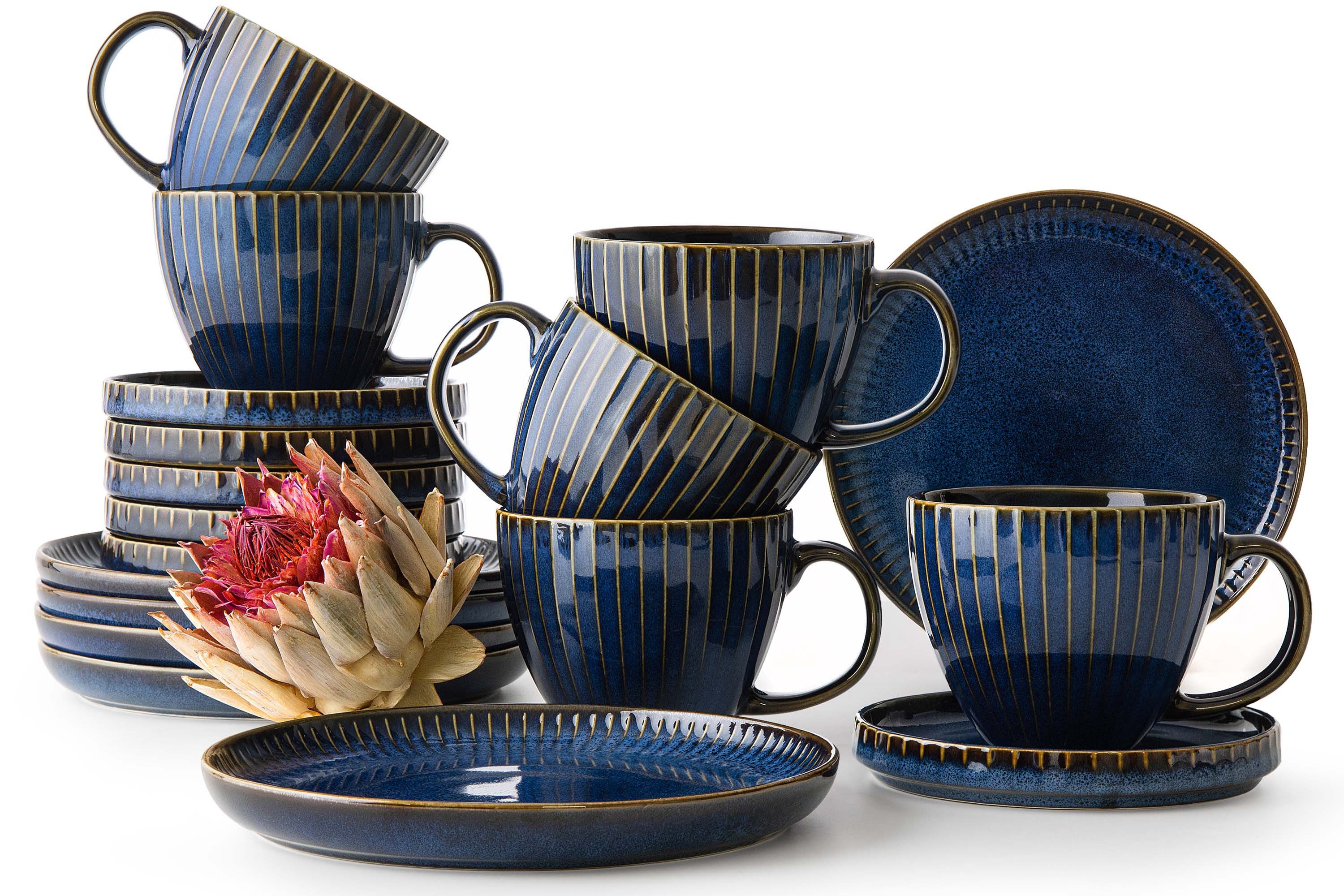 KONSIMO® Kaffeeservice AD STRIPES Teeservice, jedes Stück ein Unikat (18-tlg), 6 Personen, Porzellan, Reaktivglasur, spülmaschinengeeignet, mikrowellengeeignet