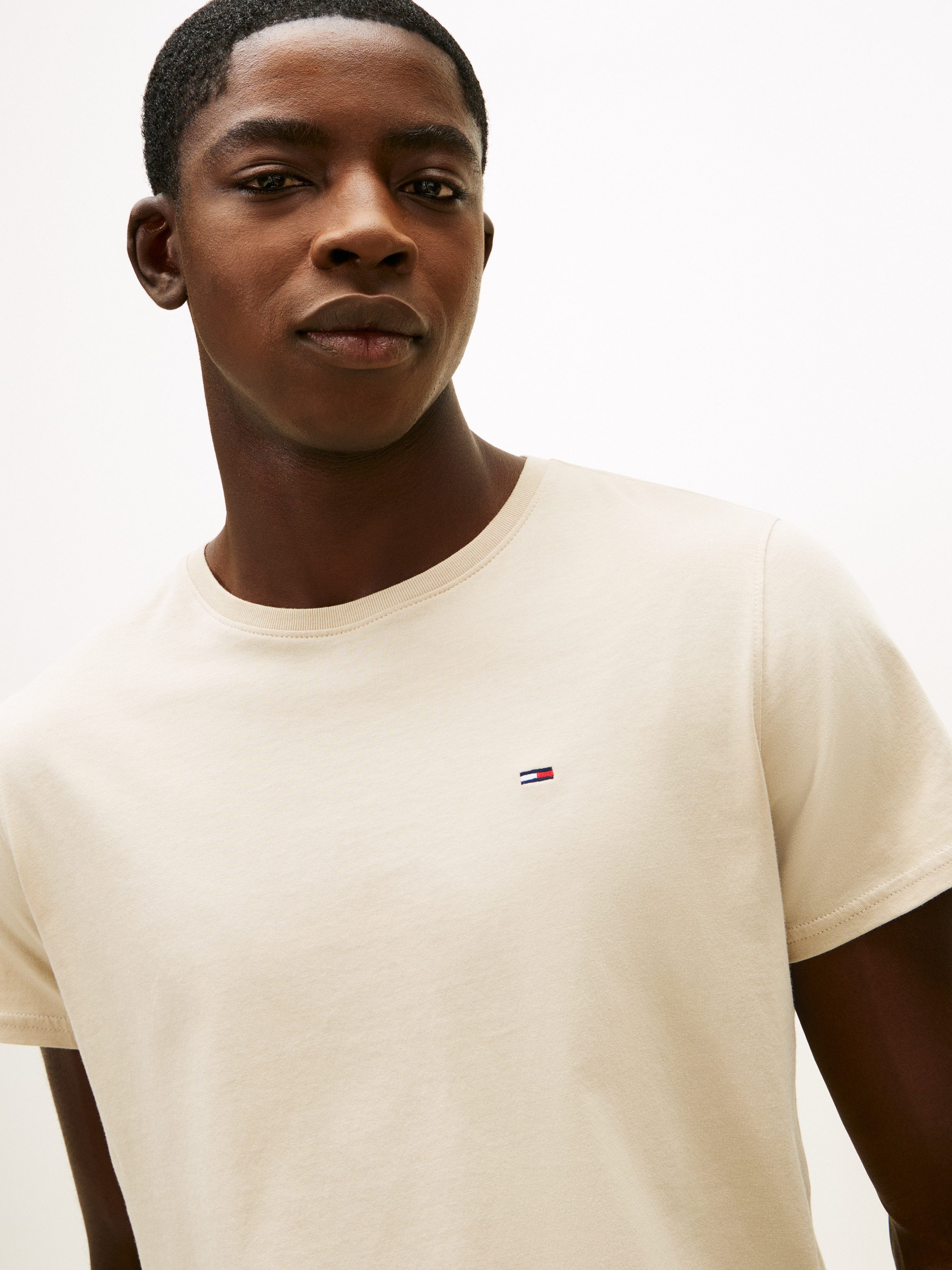 Tommy Jeans T-Shirt TJM ESSENTIAL SOLID TEE mit Rundhalsausschnitt und deze günstig online kaufen