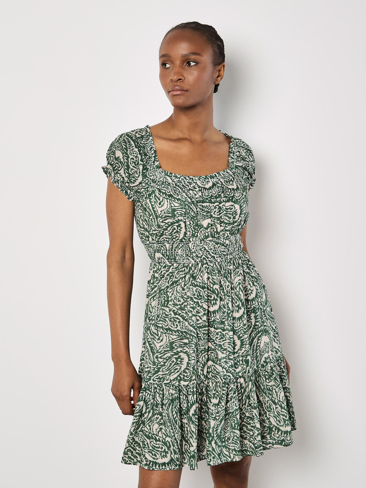 Apricot Minikleid Paisley-Milchmädchen-Minikleid mit Smokdetails