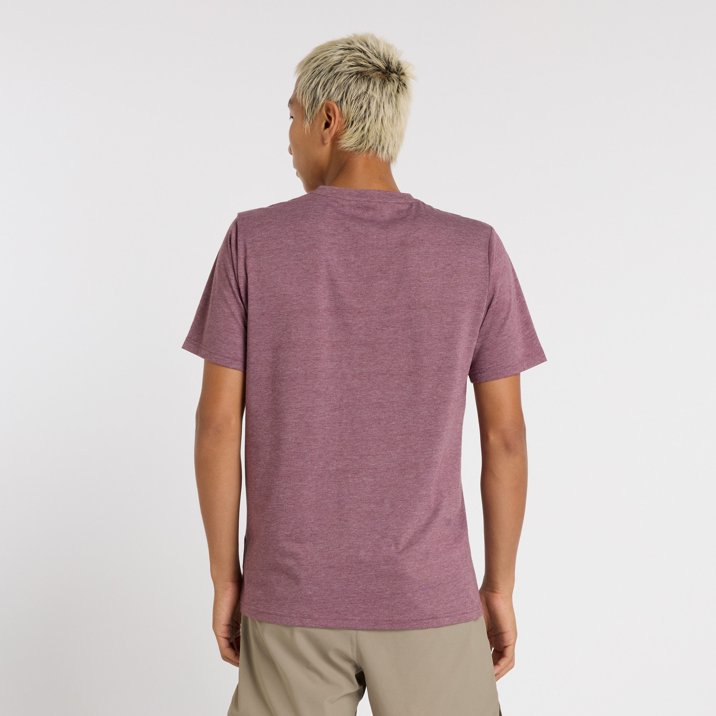 New Balance T-Shirt Sport Essentials Heathertech günstig online kaufen