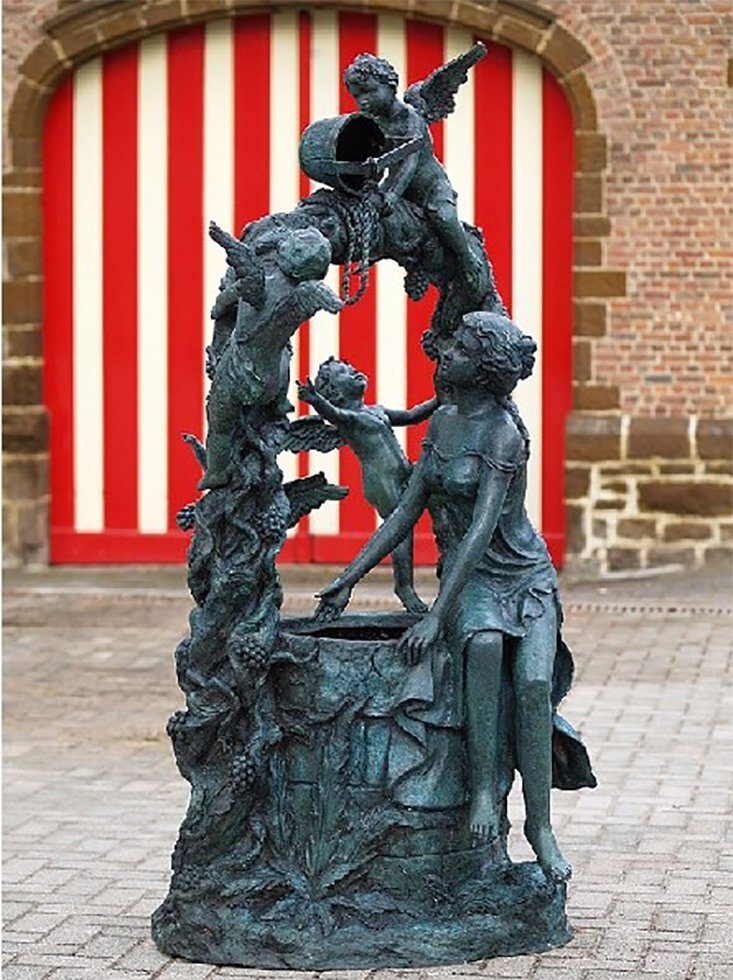 IDYL Gartenfigur IDYL Bronze-Skulptur Frau und Wasserbrunnen, am Bronze Engel