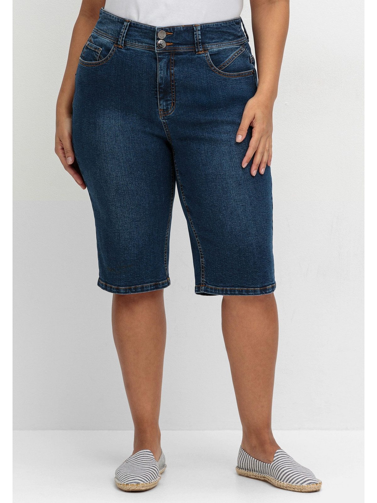 Sheego Jeansbermudas Große Größen im Curvy-Schnitt MANUELA