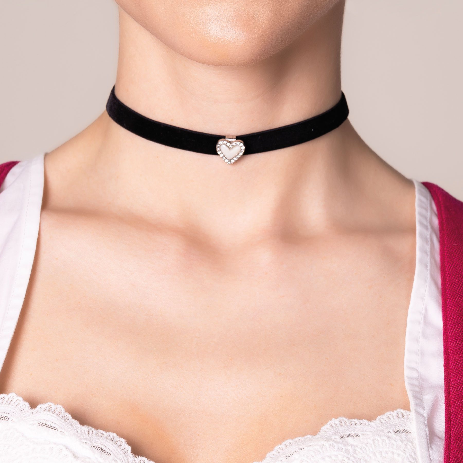 Alpenflüstern Choker Trachten-Samt-Kropfband Strassherz (schwarz), - nostalgische Trachtenkette enganliegend, Kropfkette elastisch, elega