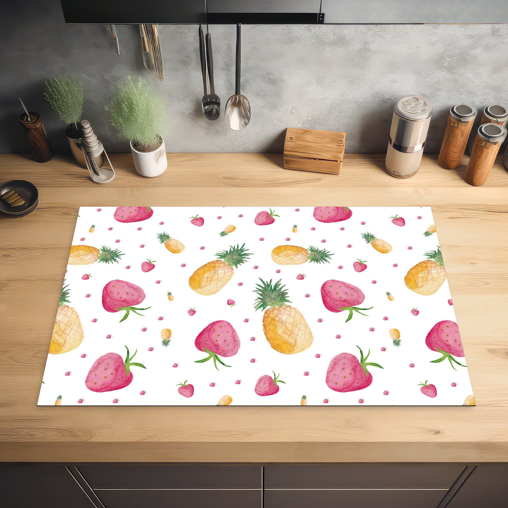(1 cm, Vinyl, Ananas Schutz für Induktionskochfeld - küche, - Ceranfeldabdeckung Schablonen, die Erdbeeren Herdblende-/Abdeckplatte 81x52 tlg), MuchoWow