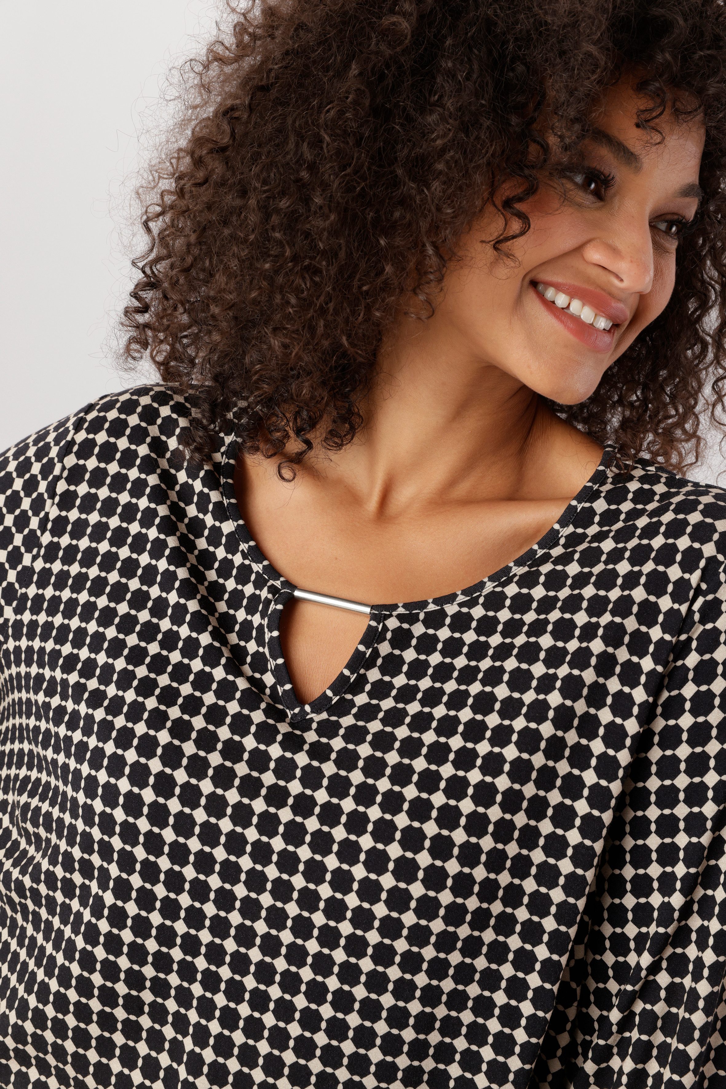 Aniston PLUS Langarmshirt aus weich fließender Qualität - NEUE KOLLEKTION – Bild 3 von 5