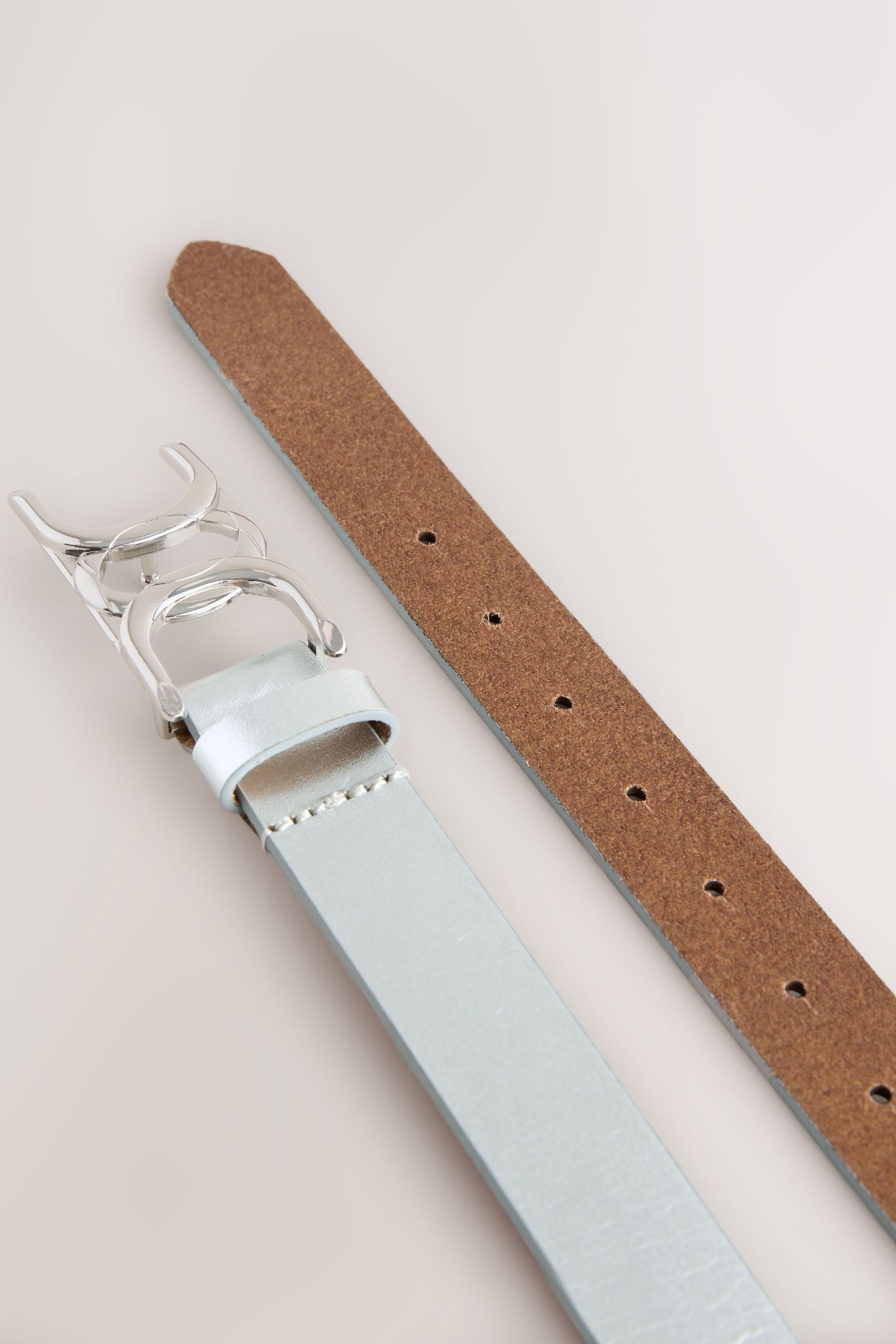 Next Ledergürtel Regular Fit Ledergürtel mit dekorativer Schnalle (1-St) günstig online kaufen