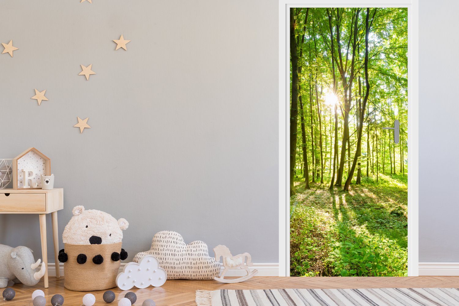 MuchoWow Türtapete Natur - Bäume - Wald - Grün - Sonnenlicht, Matt, bedruckt, (1 St), Selbstklebende Tapete, Folie für Möbel, 75x205 cm