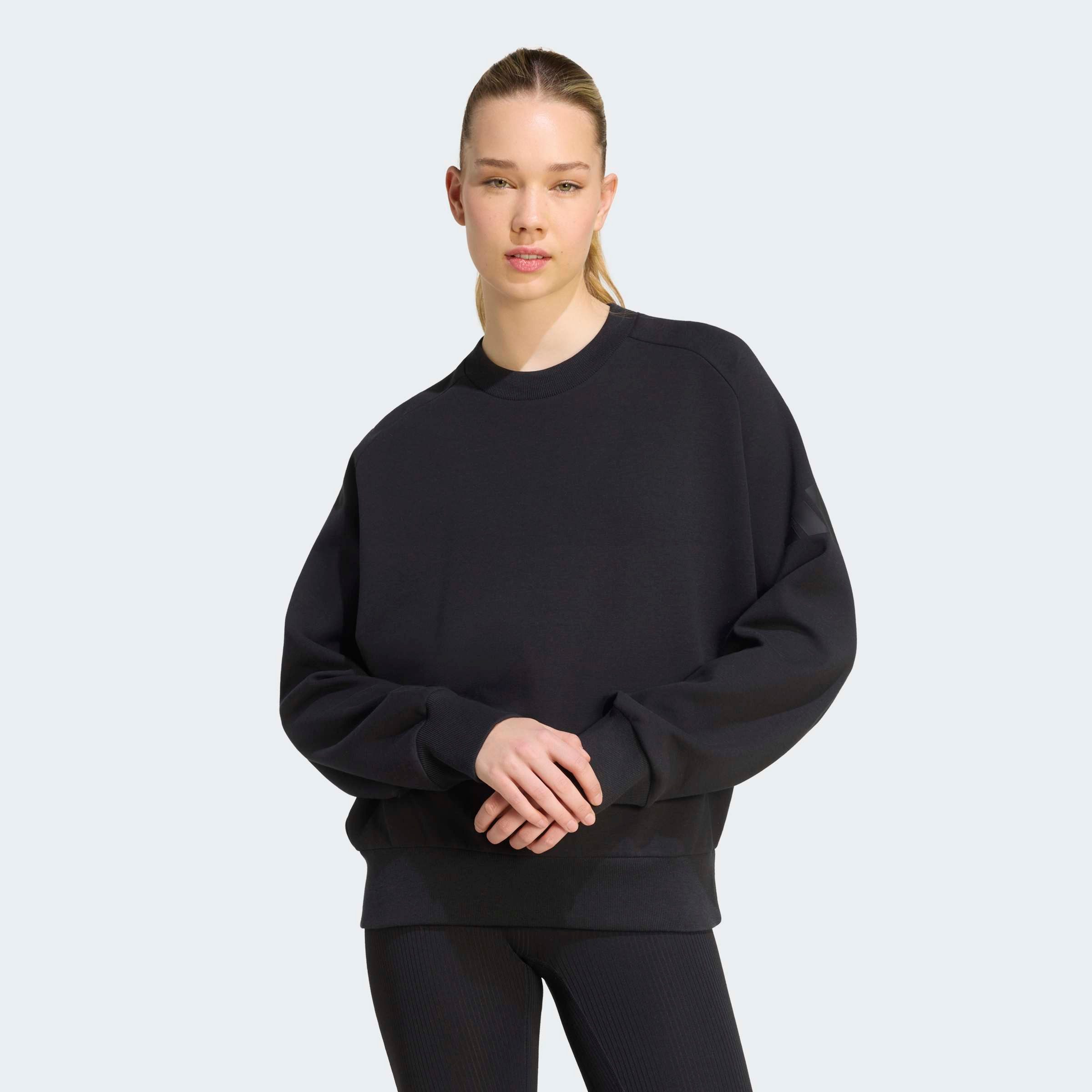 adidas Sportswear Sweatshirt SOFT LUX, LOCKER GESCHNITTEN