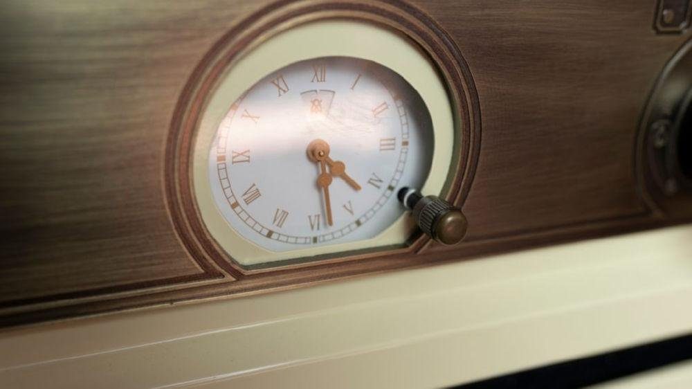 Kaiser Küchengeräte Gas-Standherd Empire Kaiser HGE 93555 ElfEm Gas Elektro Standherd 90 cm Retro Empire, mit 2-fach-Teleskopauszug, katalytische Selbstreinigung, Retro Gas Elektro Standherd 90 cm Range Coocker