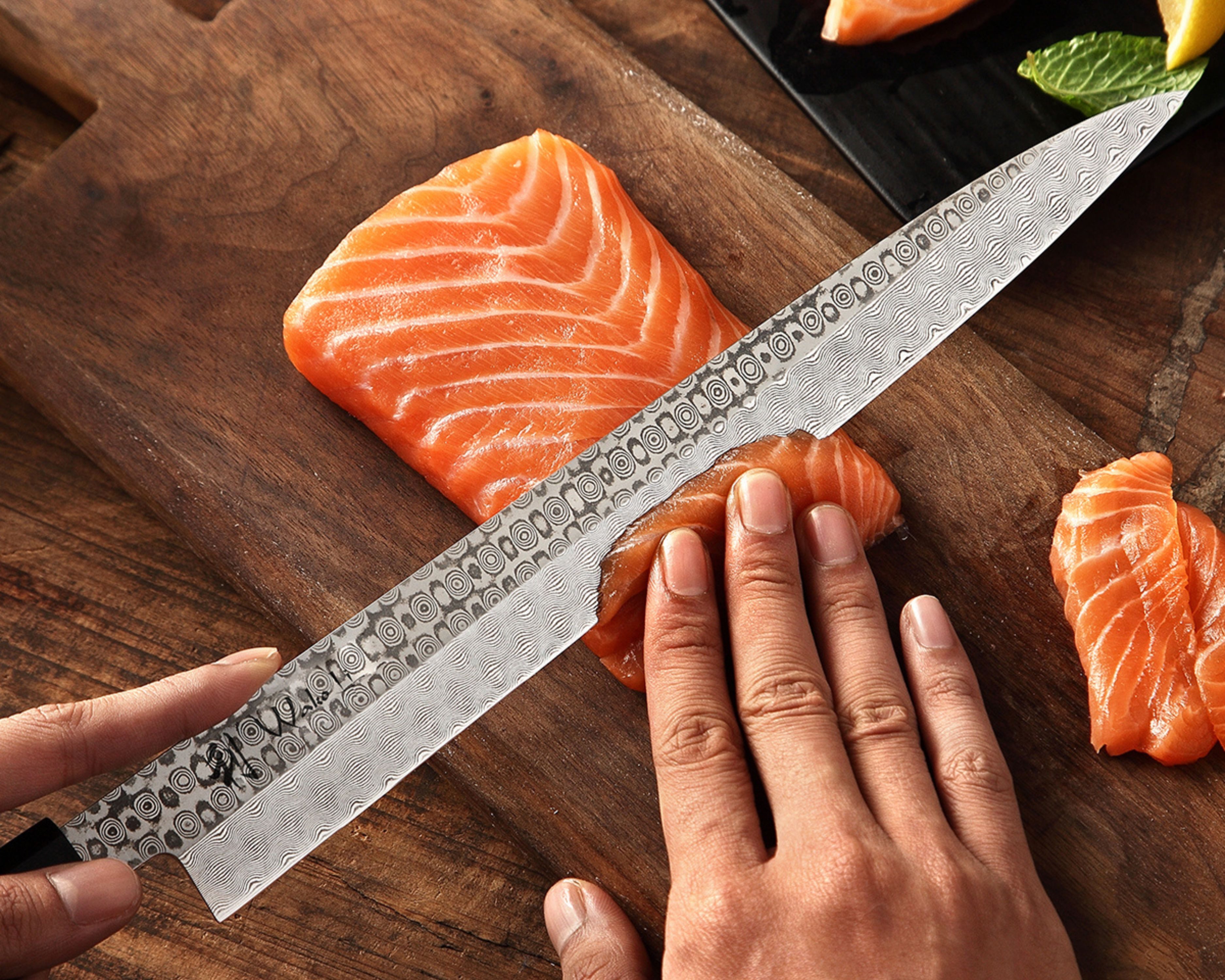 Asiamesser Seishin Damast Sashimi Messer I 28,5 cm Klinge aus 110 Lagen Volldamas