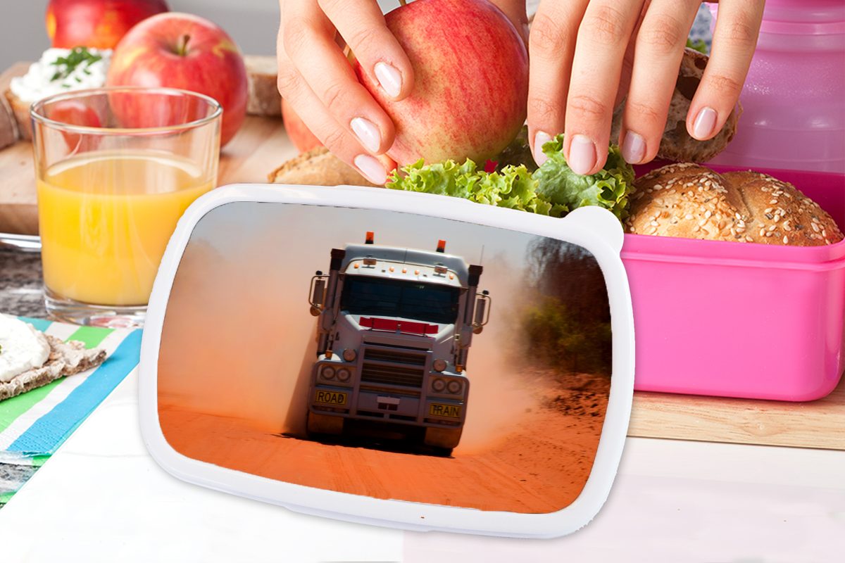 MuchoWow Lunchbox Robuster Lkw fährt im Erwachsene, Brotbox Kunststoff Kunststoff, Brotdose Snackbox, Kinder, Sand, Mädchen, rosa für (2-tlg)