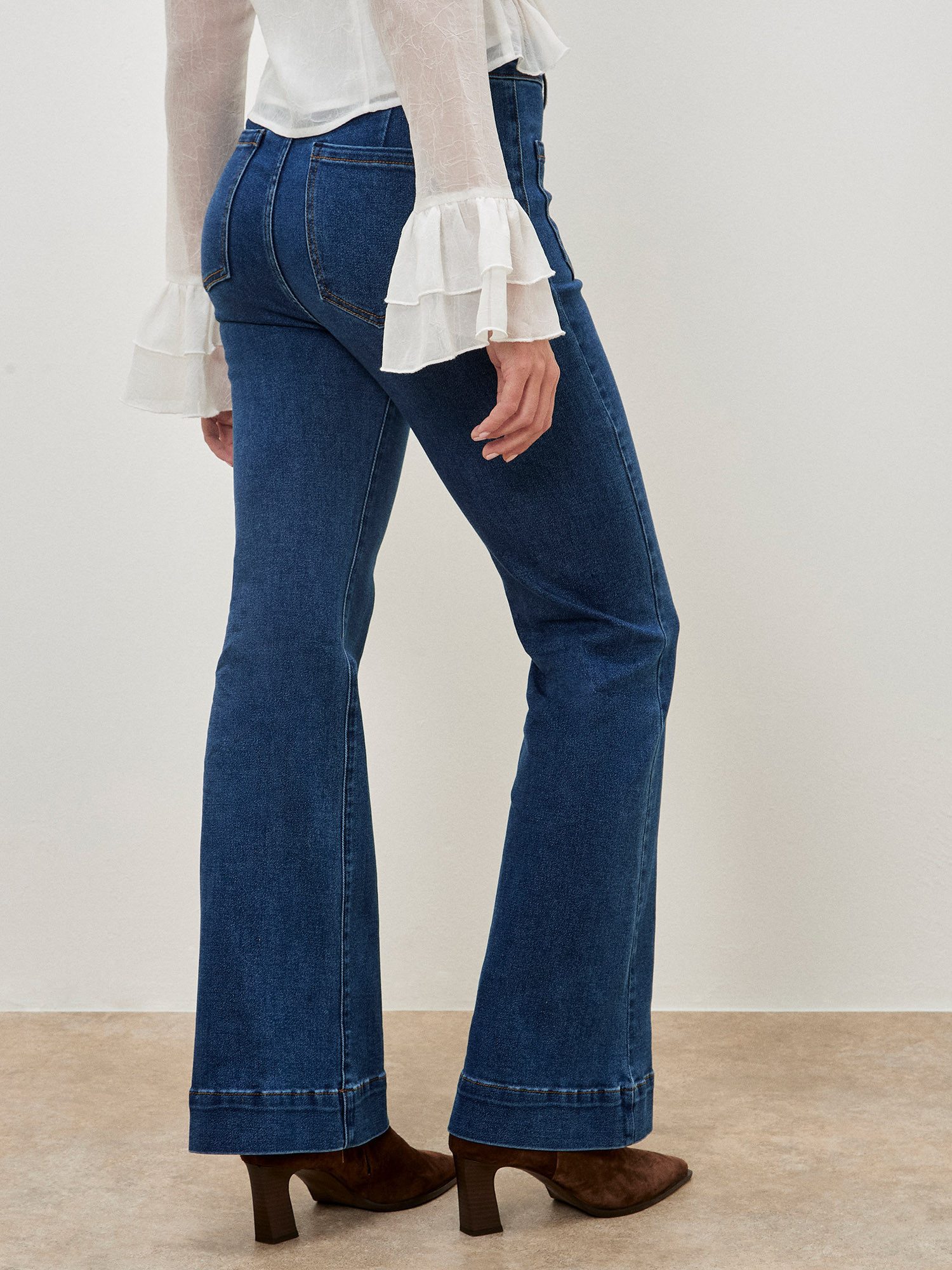 Apricot Weite Jeans Luci Flare Jeans mit Patch-Taschen vorne