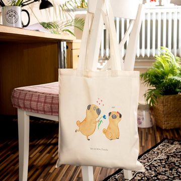 Mr. & Mrs. Panda Tragetasche Mops Verliebt - Transparent - Geschenk, Liebe, Möpse, Stoffbeutel, Ha (1-tlg), Design-Highlight