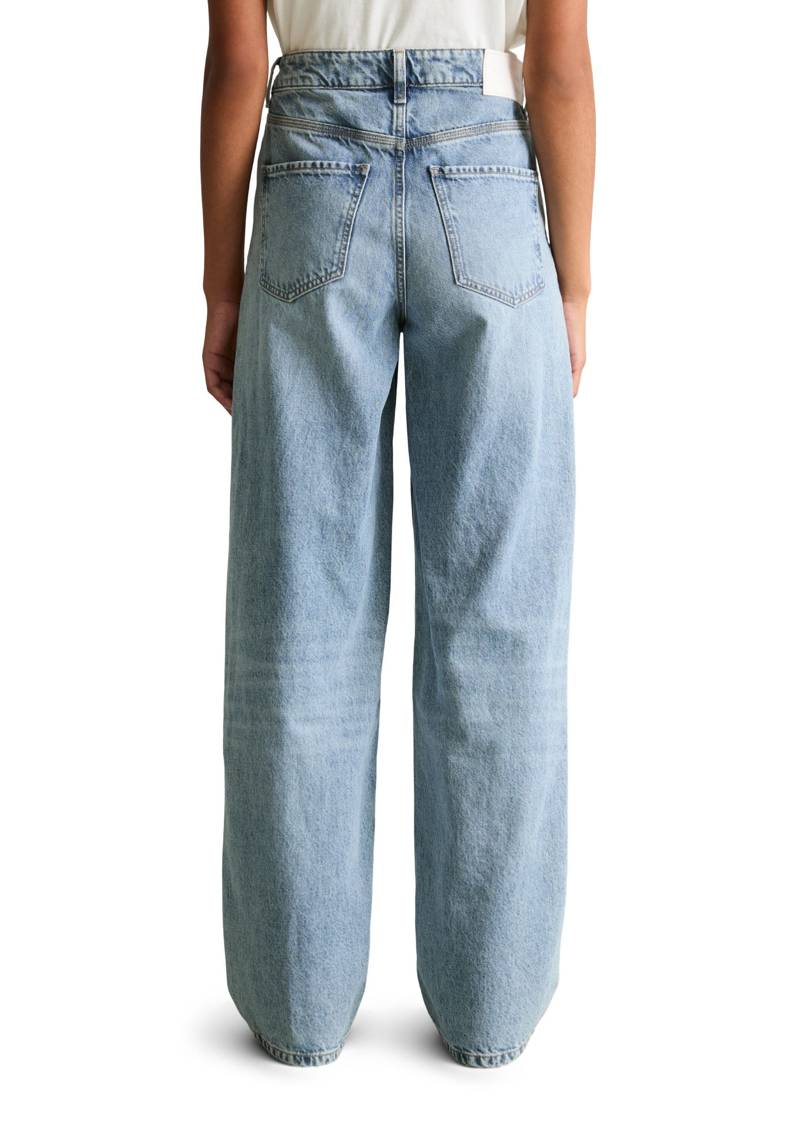 Marc O'Polo DENIM Weite Jeans aus leichter Bio-Baumwoll-Qualität